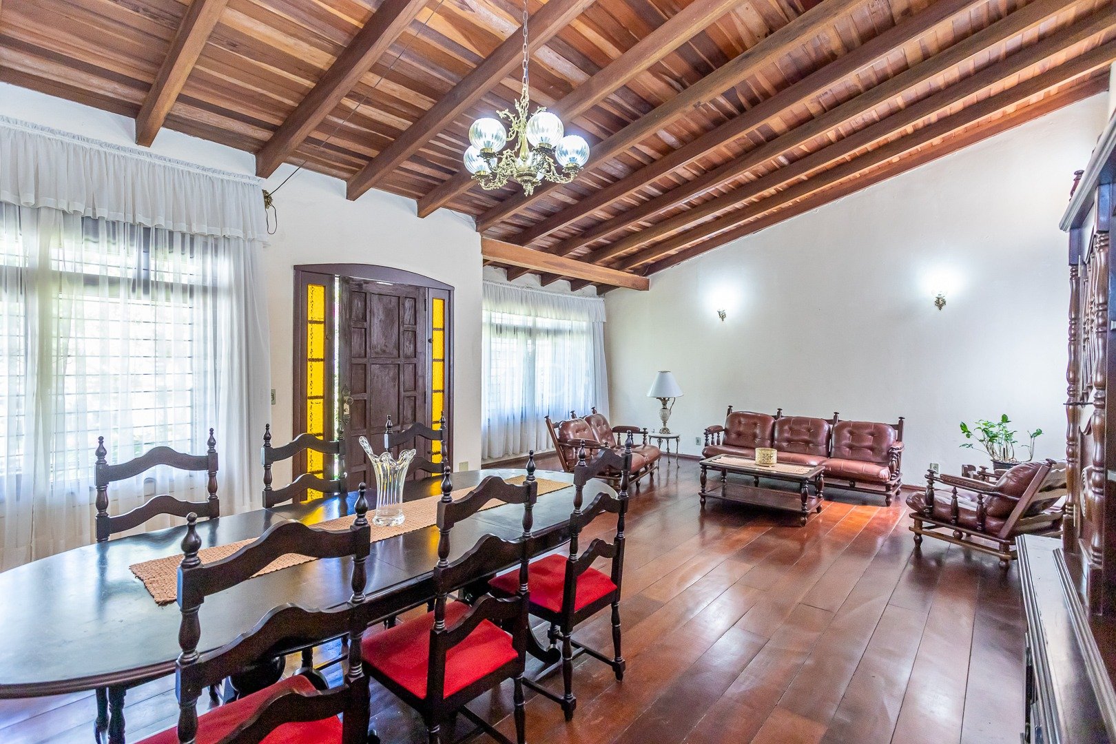 Casa à venda com 313m², 3 quartos, 1 suíte, 5 vagas no bairro Tristeza em Porto Alegre - Foto 6