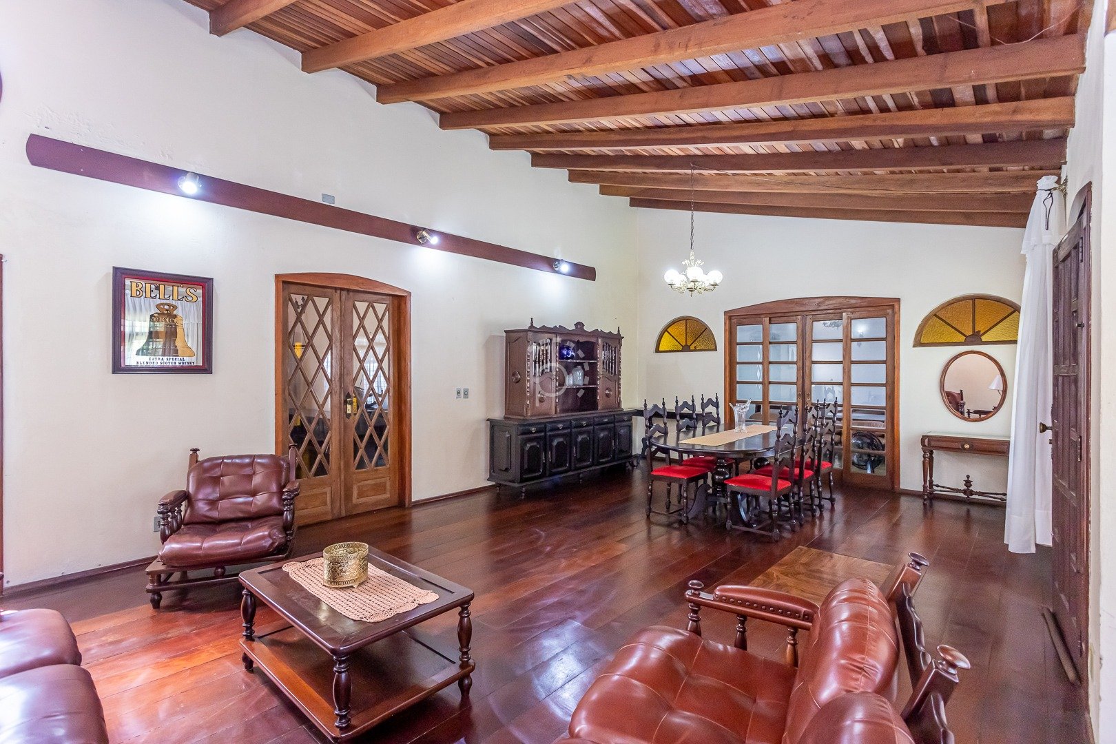 Casa à venda com 313m², 3 quartos, 1 suíte, 5 vagas no bairro Tristeza em Porto Alegre - Foto 5