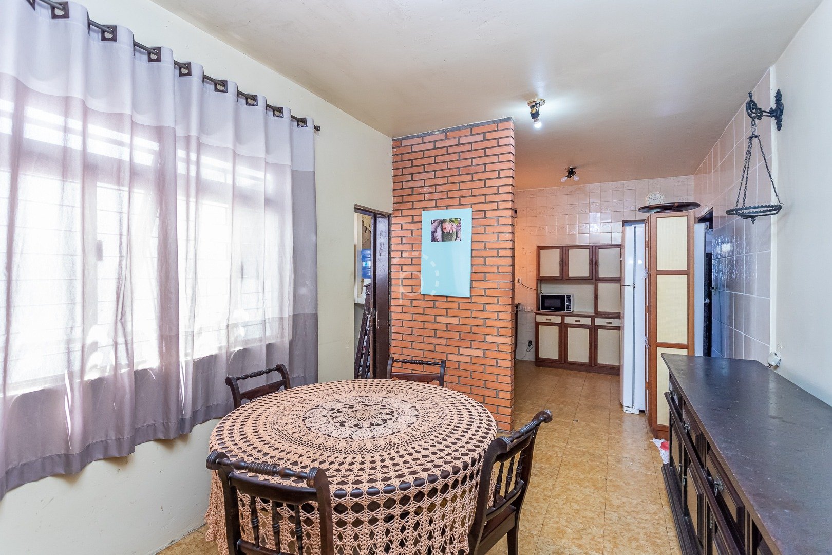 Casa à venda com 313m², 3 quartos, 1 suíte, 5 vagas no bairro Tristeza em Porto Alegre - Foto 10