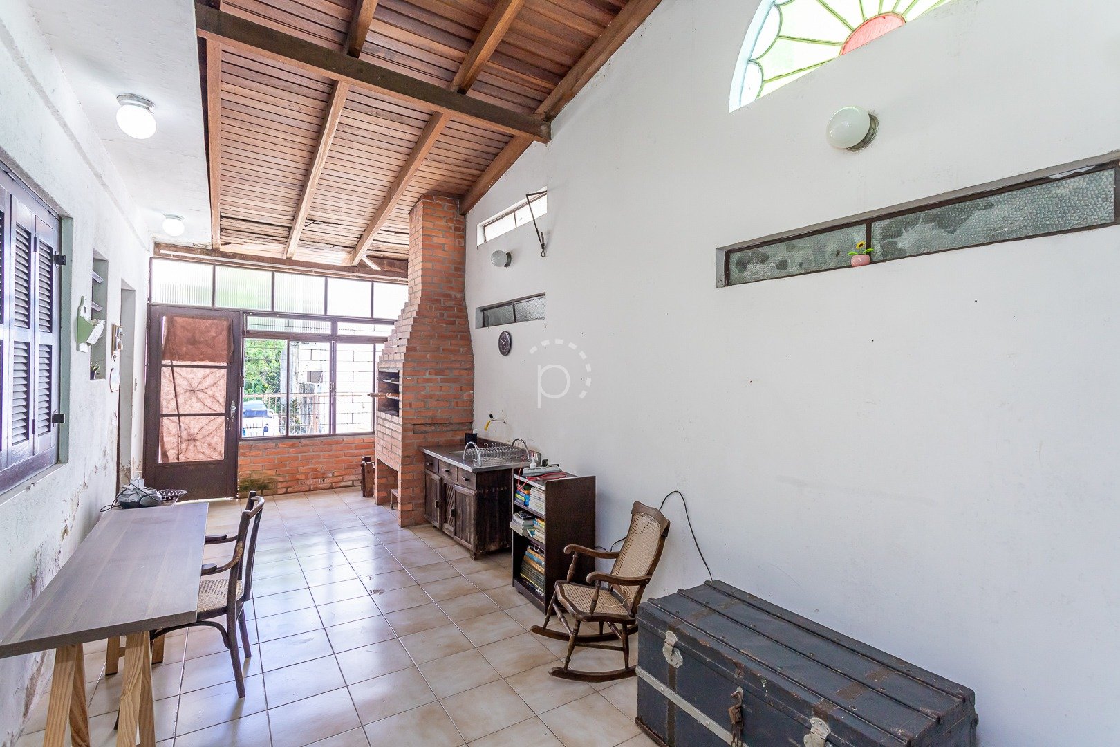 Casa à venda com 313m², 3 quartos, 1 suíte, 5 vagas no bairro Tristeza em Porto Alegre - Foto 13