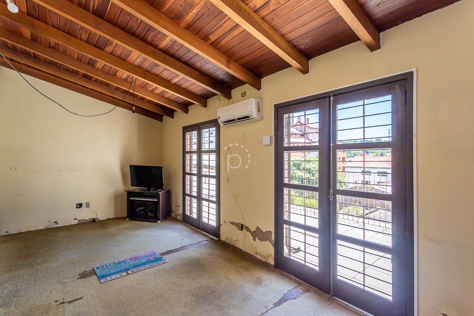 Casa à venda com 313m², 3 quartos, 1 suíte, 5 vagas no bairro Tristeza em Porto Alegre - Foto 20