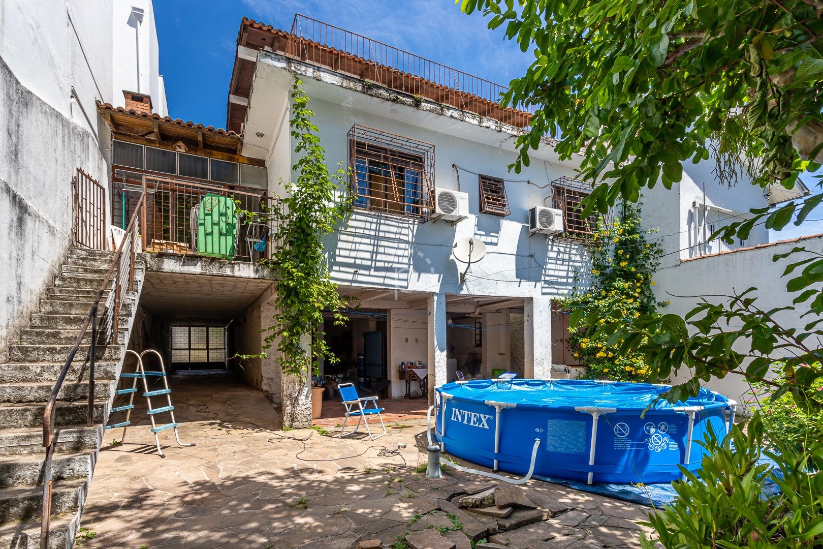 Casa à venda com 313m², 3 quartos, 1 suíte, 5 vagas no bairro Tristeza em Porto Alegre - Foto 30