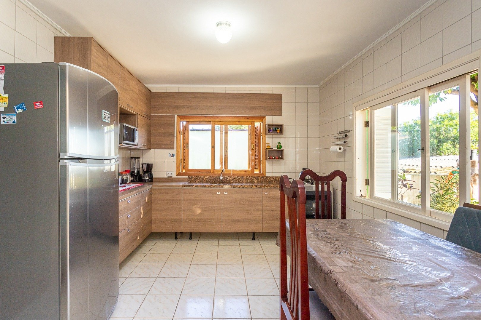 Casa à venda com 150m², 4 quartos, 1 suíte, 3 vagas no bairro Hípica em Porto Alegre - Foto 7