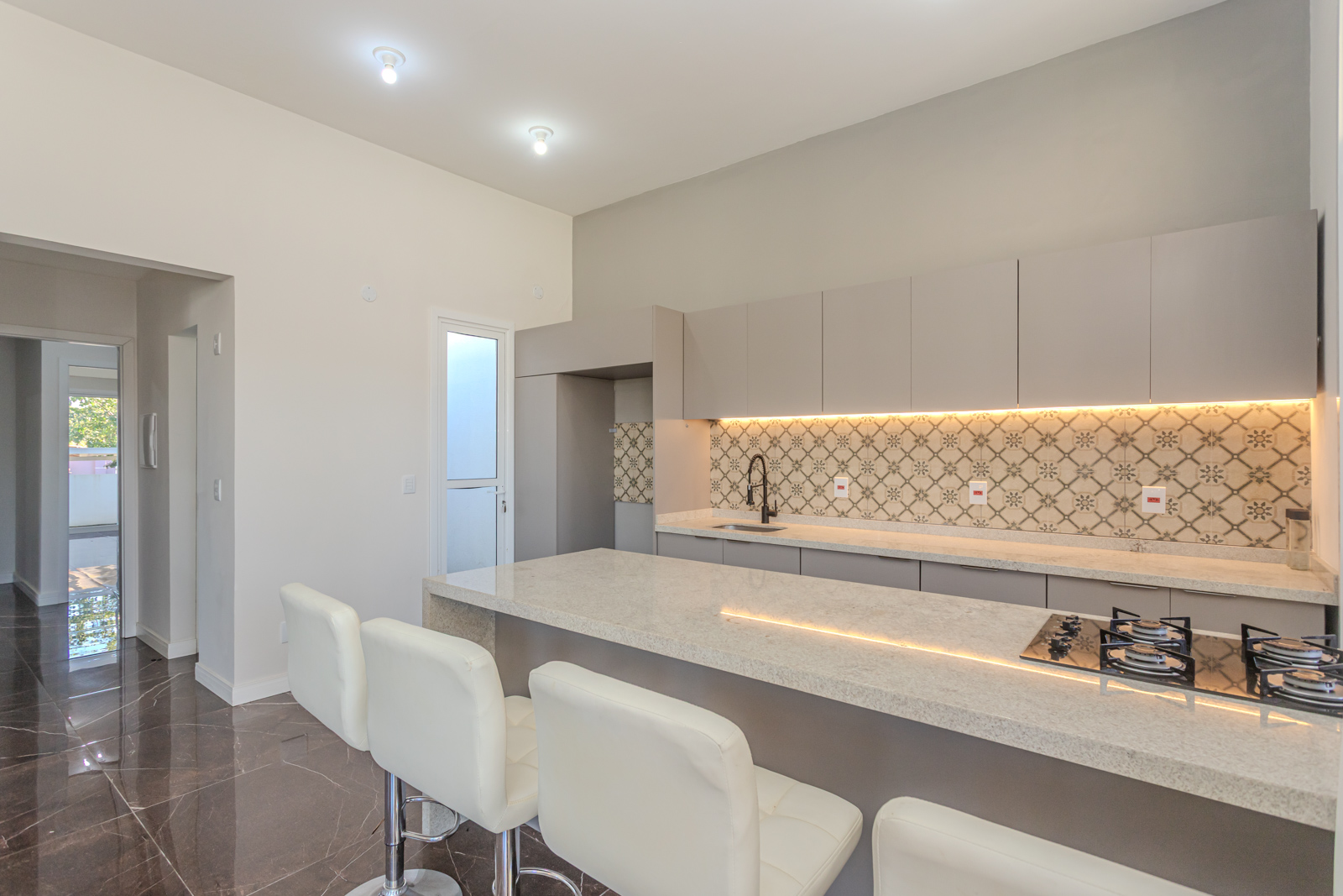 Casa em Condomínio à venda com 153m², 3 quartos, 3 suítes, 2 vagas no bairro Hípica em Porto Alegre - Foto 10