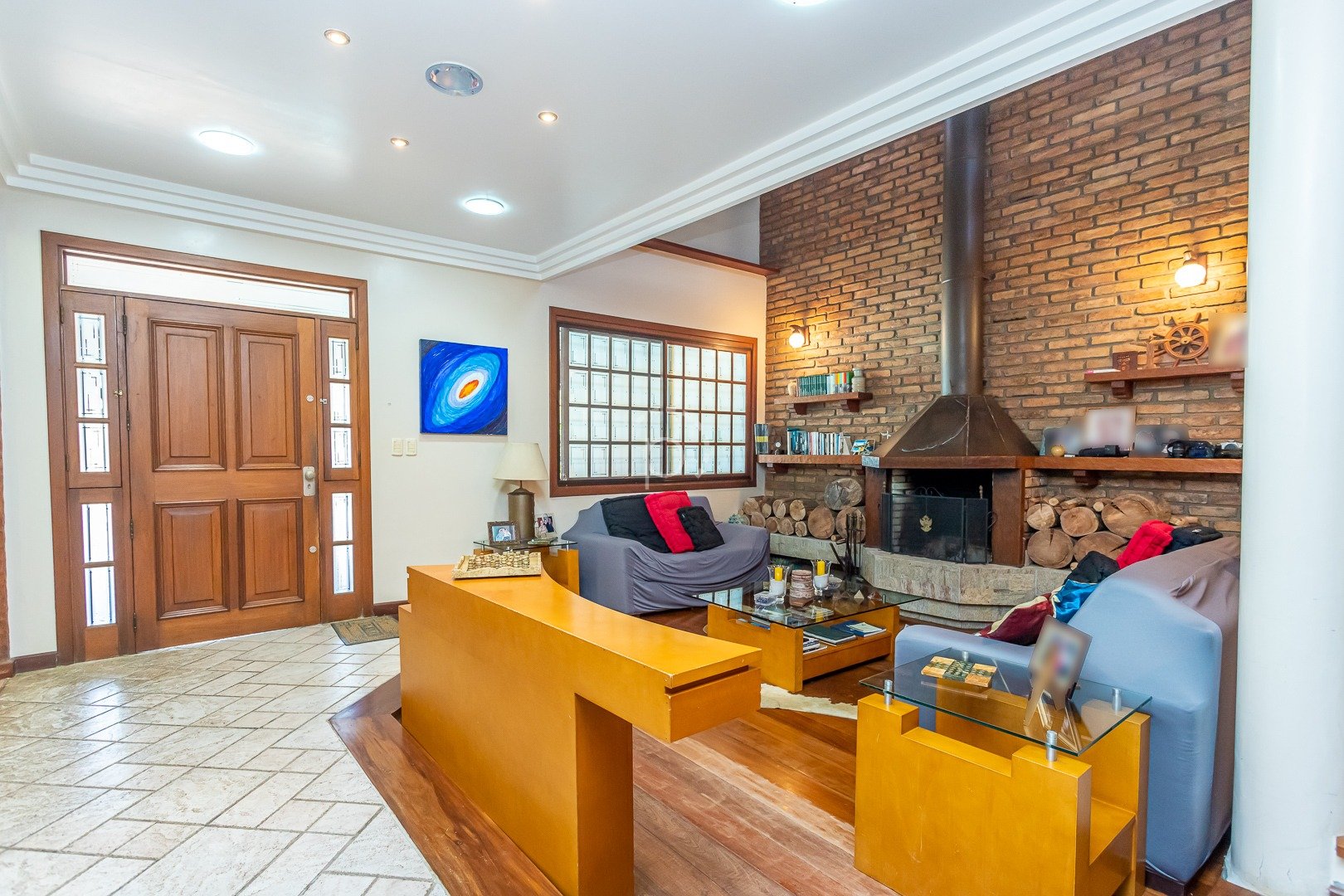 Casa à venda com 328m², 3 quartos, 1 suíte, 2 vagas no bairro Guarujá em Porto Alegre - Foto 3