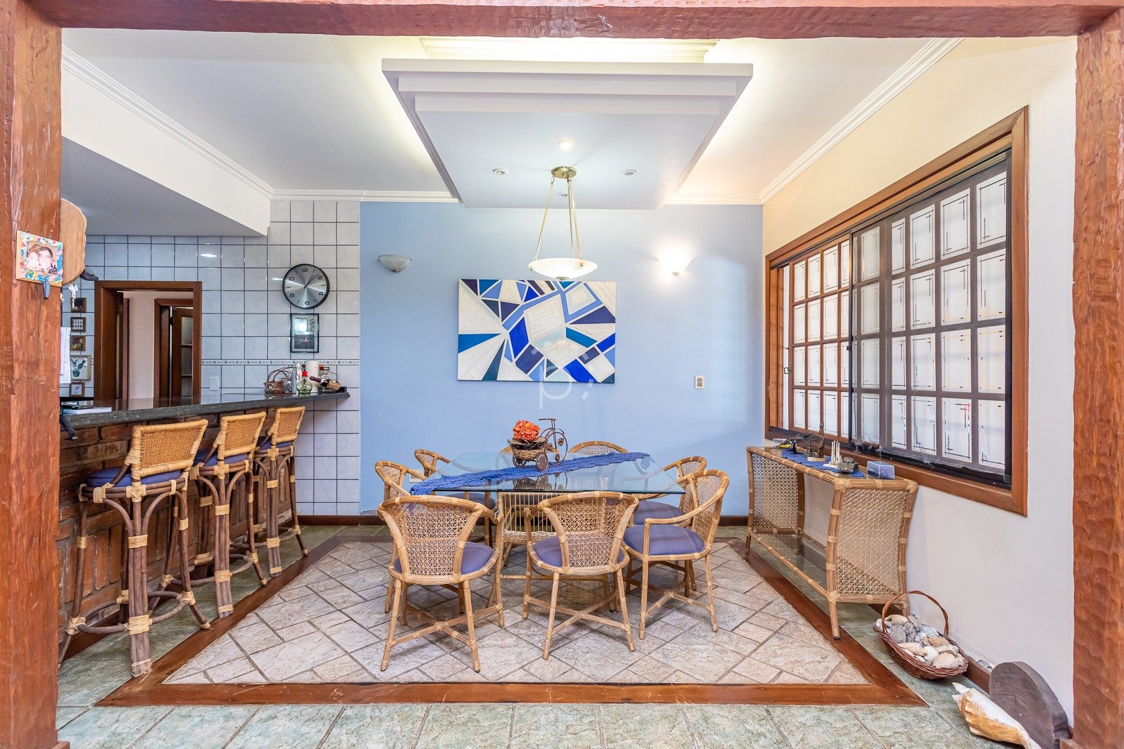 Casa à venda com 328m², 3 quartos, 1 suíte, 2 vagas no bairro Guarujá em Porto Alegre - Foto 13