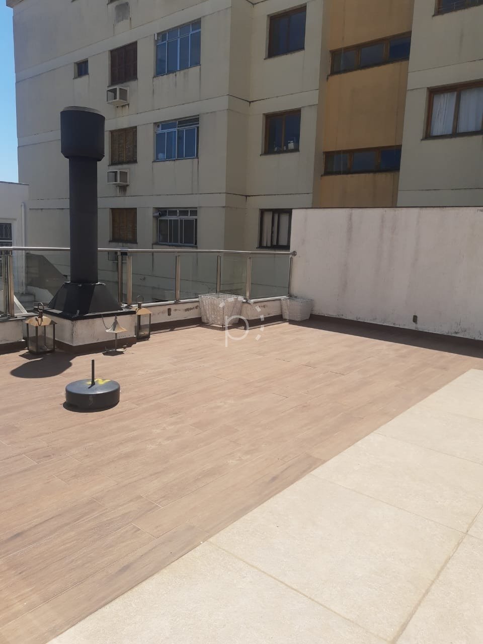 Casa à venda com 200m², 3 quartos, 2 vagas no bairro Tristeza em Porto Alegre - Foto 17