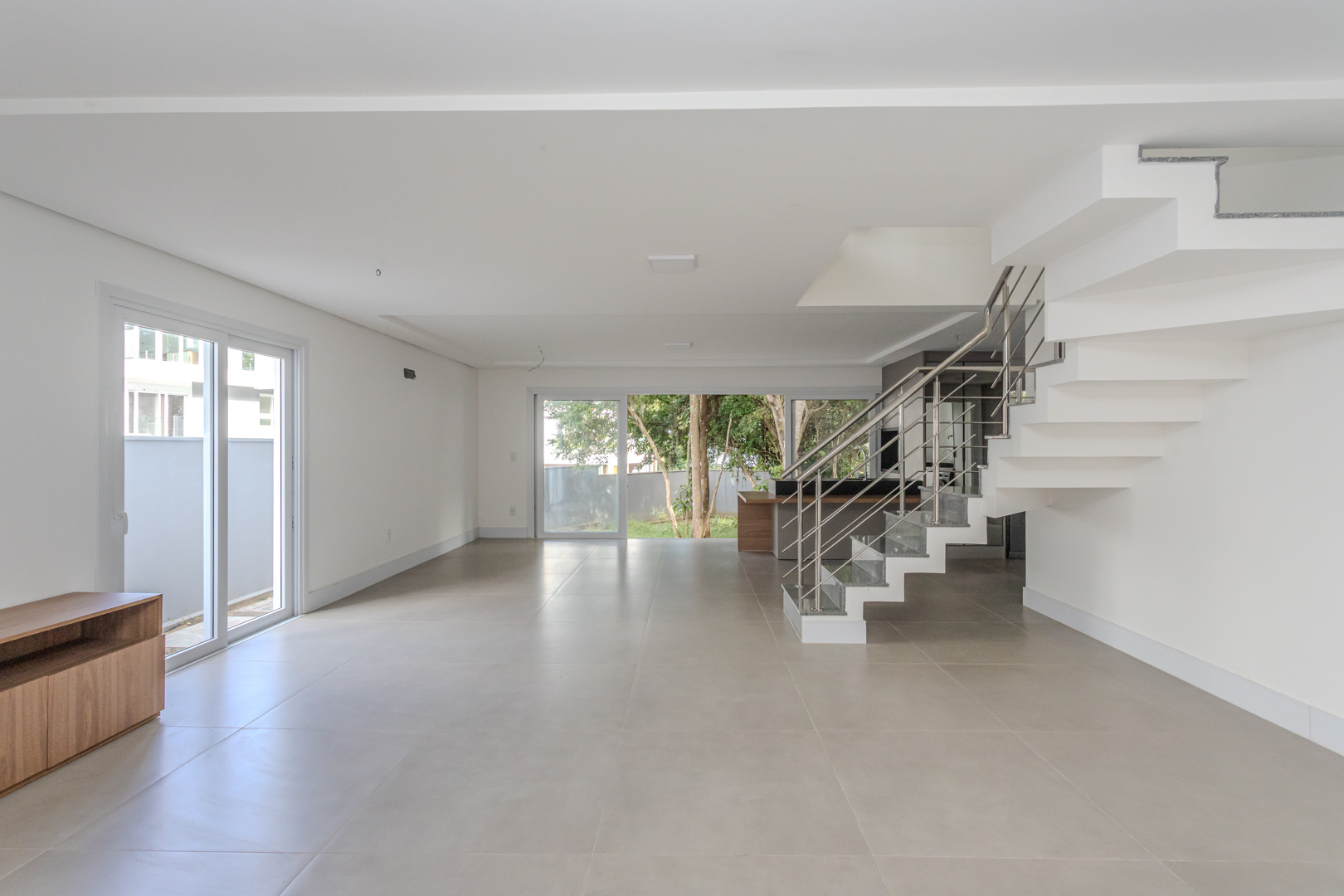 Casa em Condomínio à venda com 300m², 3 quartos, 3 suítes no bairro Pedra Redonda em Porto Alegre - Foto 5