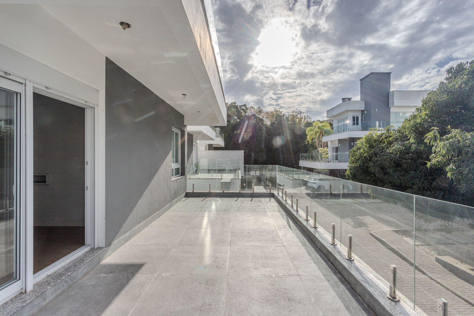 Casa em Condomínio à venda com 300m², 3 quartos, 3 suítes no bairro Pedra Redonda em Porto Alegre - Foto 34