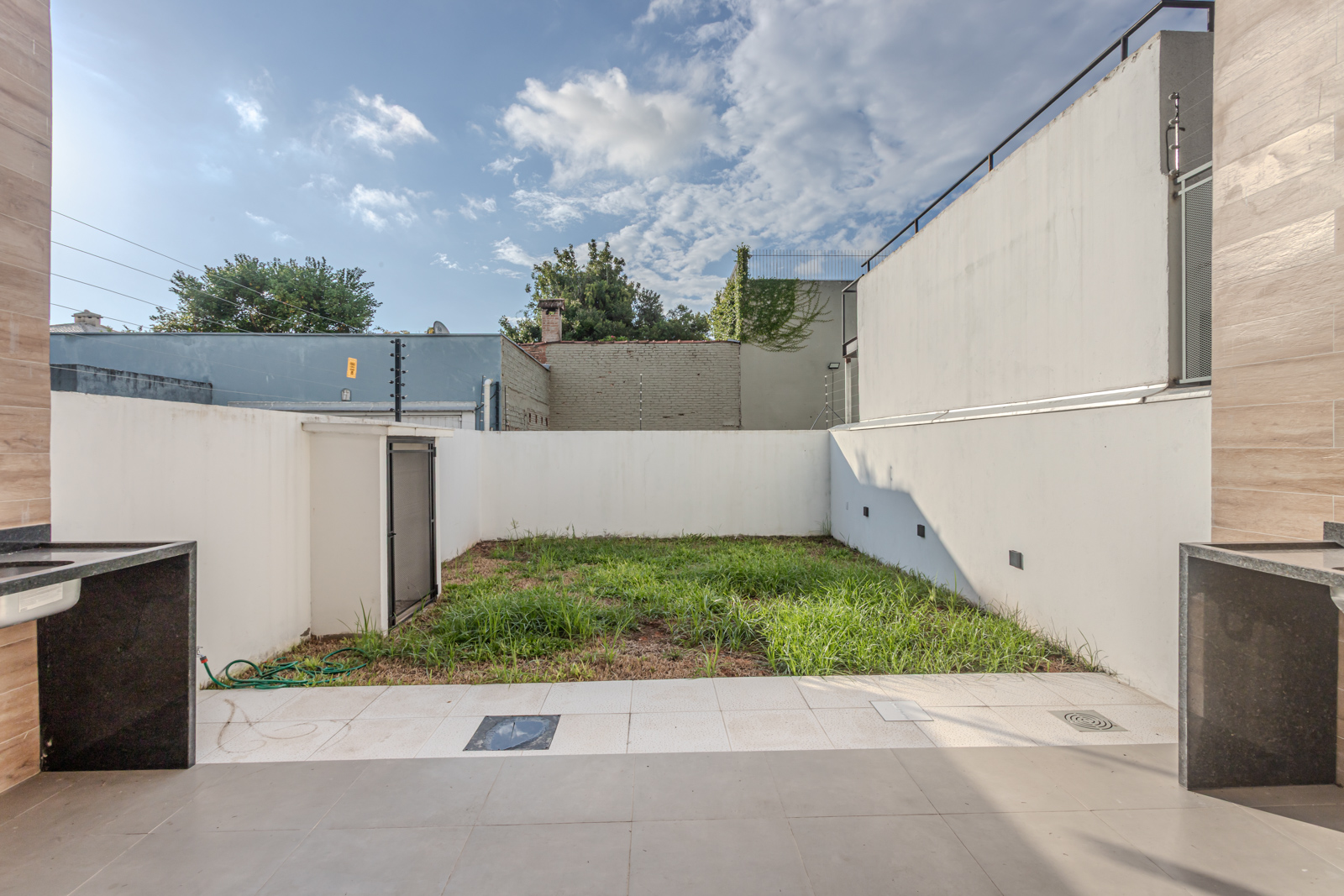 Casa à venda com 166m², 3 quartos, 1 suíte, 2 vagas no bairro Ipanema em Porto Alegre - Foto 18