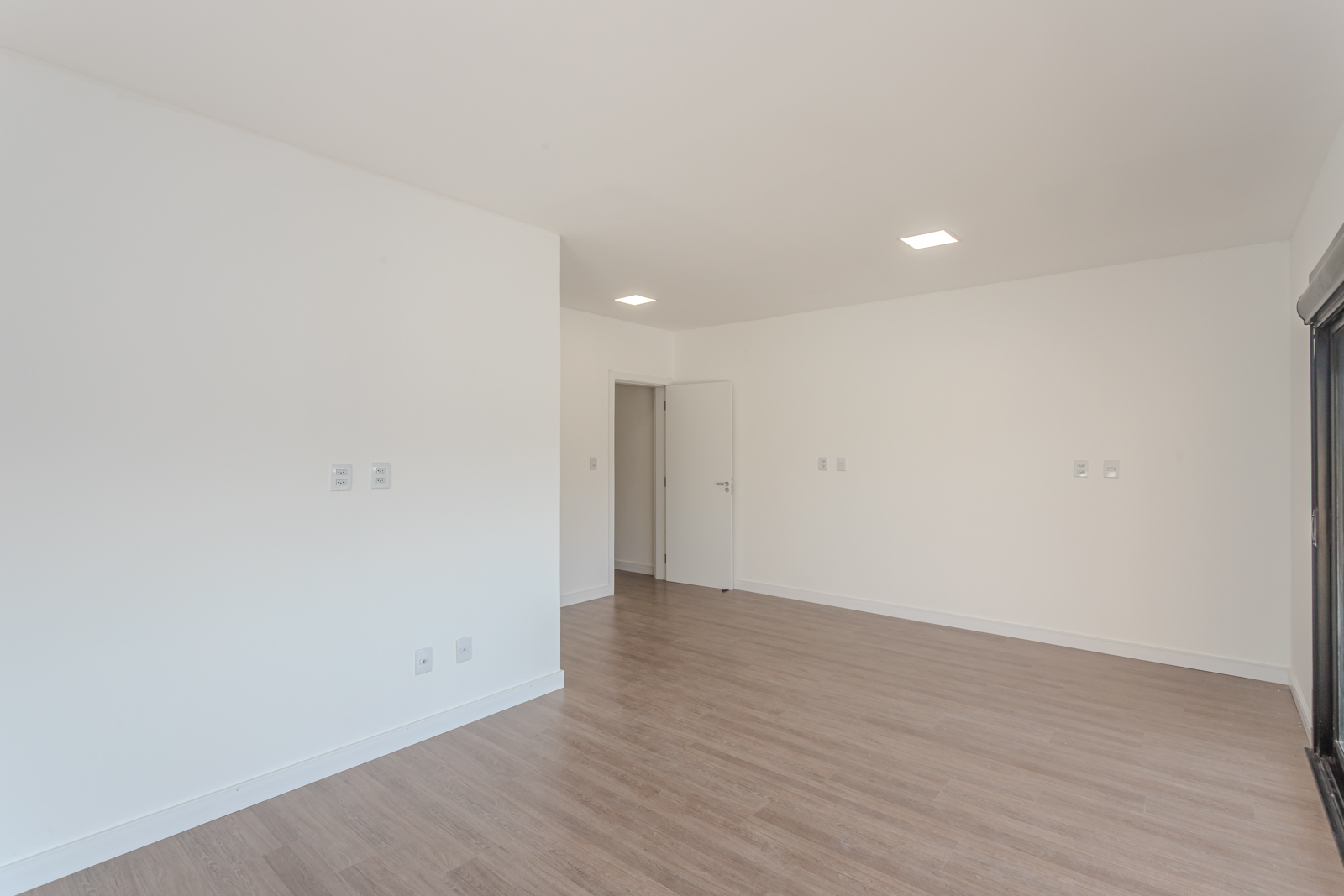 Casa à venda com 166m², 3 quartos, 1 suíte, 2 vagas no bairro Ipanema em Porto Alegre - Foto 26