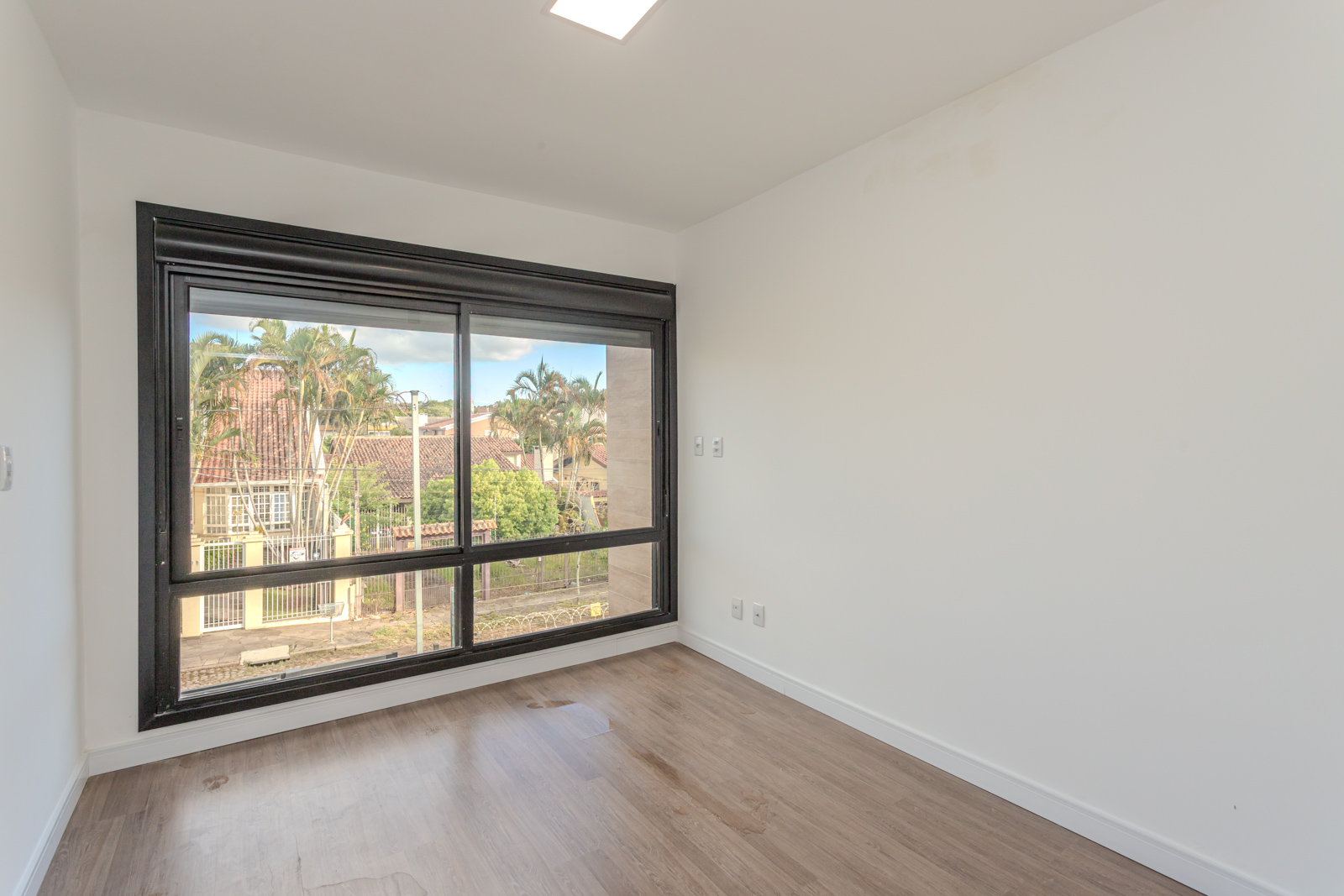 Casa à venda com 166m², 3 quartos, 1 suíte, 2 vagas no bairro Ipanema em Porto Alegre - Foto 43