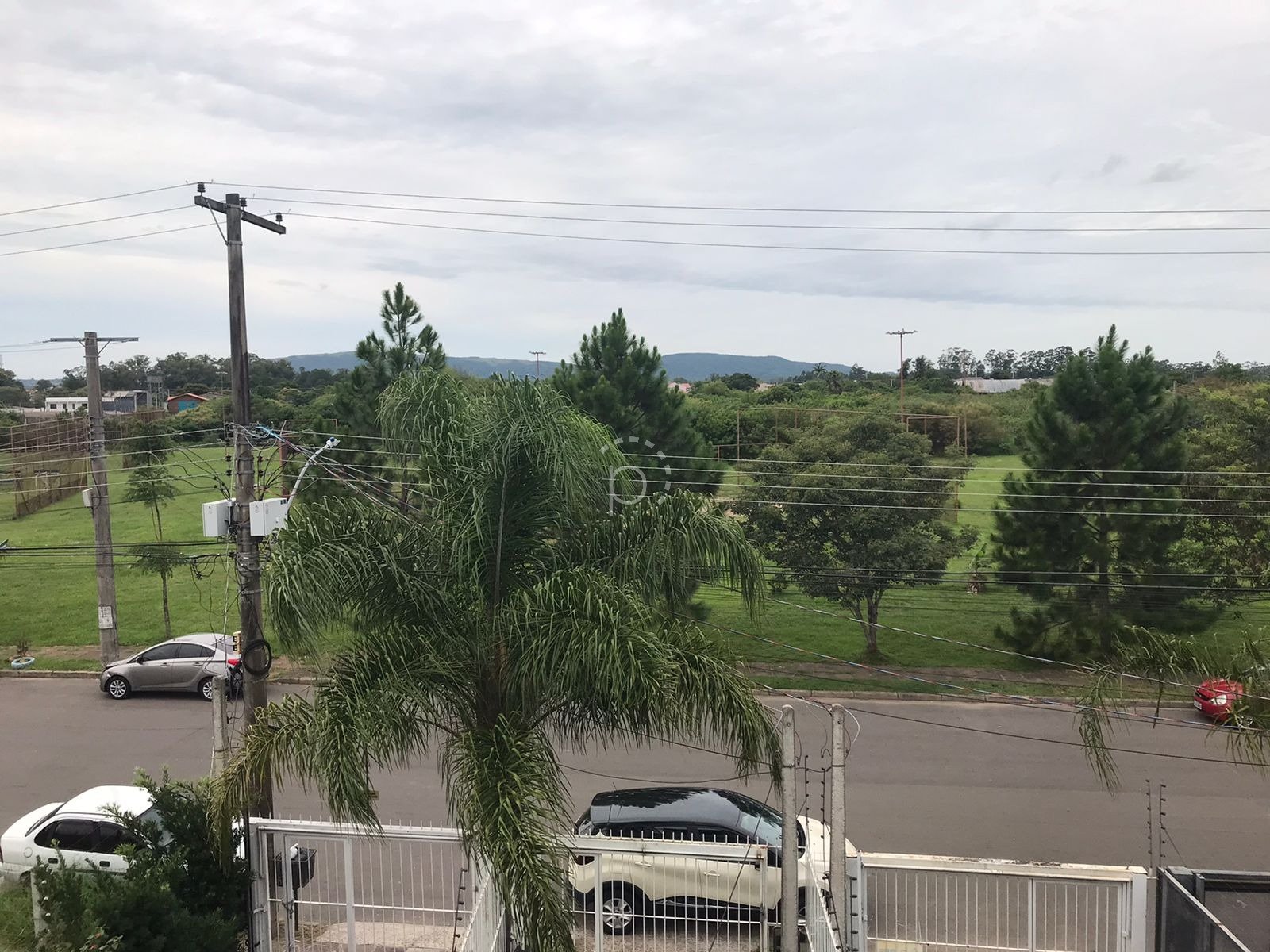 Casa à venda com 111m², 3 quartos, 1 suíte, 2 vagas no bairro Hípica em Porto Alegre - Foto 14