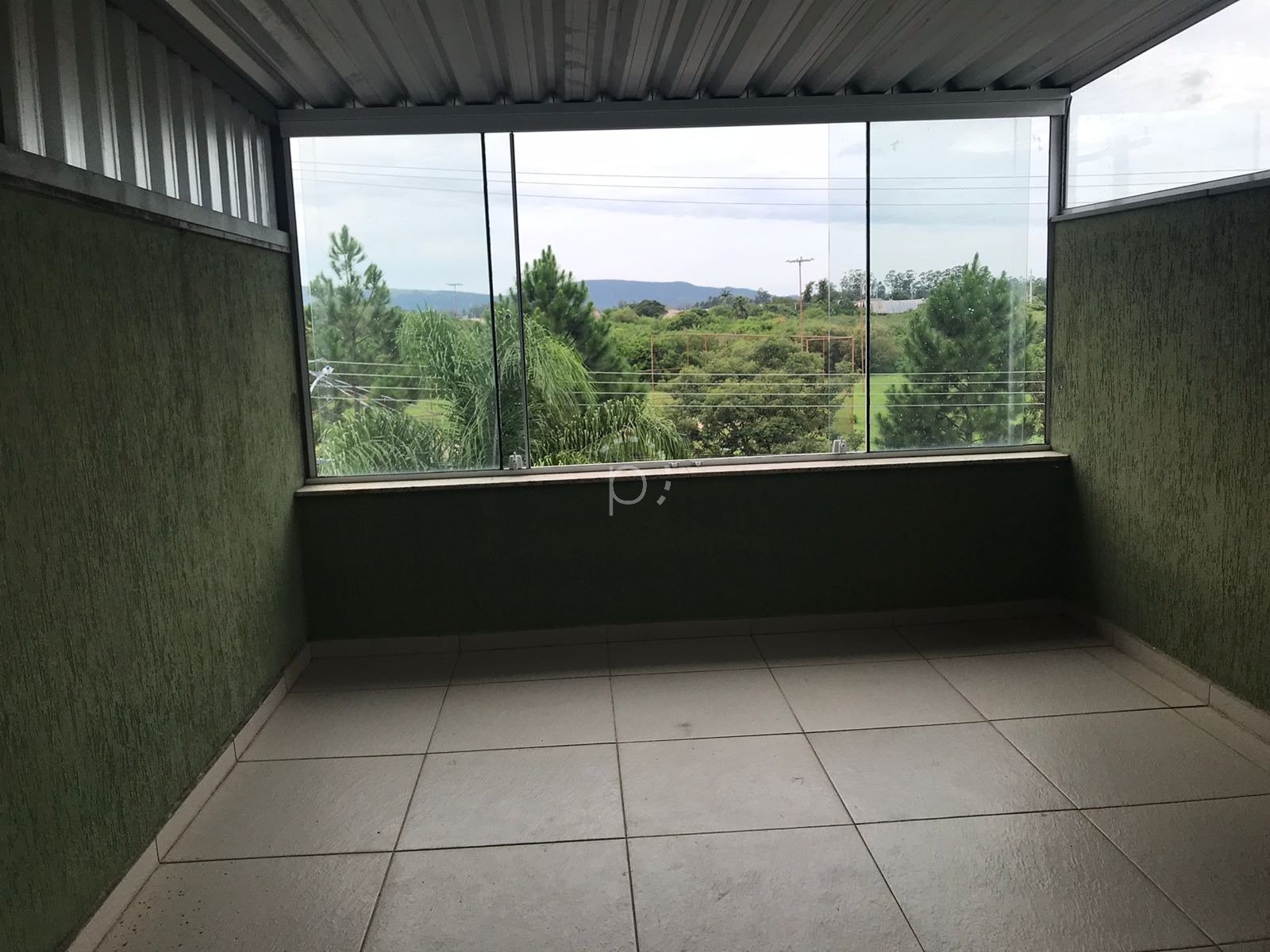 Casa à venda com 111m², 3 quartos, 1 suíte, 2 vagas no bairro Hípica em Porto Alegre - Foto 9