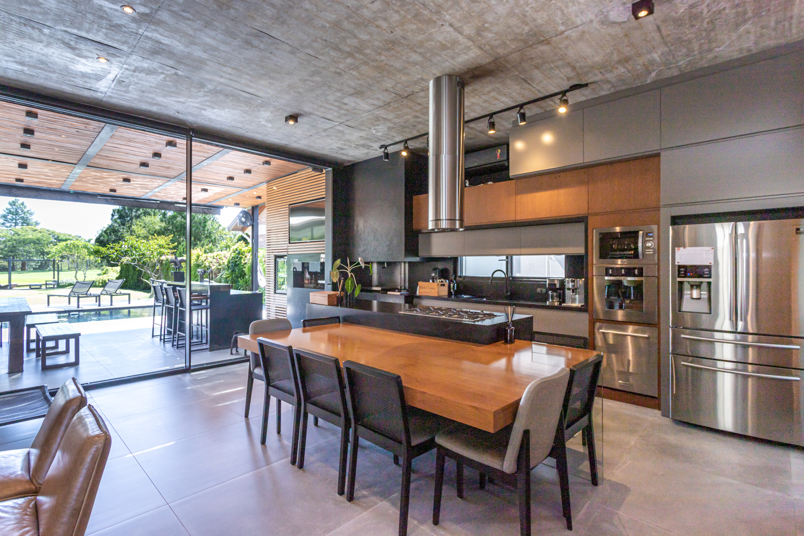 Casa em Condomínio à venda com 340m², 3 quartos, 3 vagas no bairro Terra Ville em Porto Alegre - Foto 6