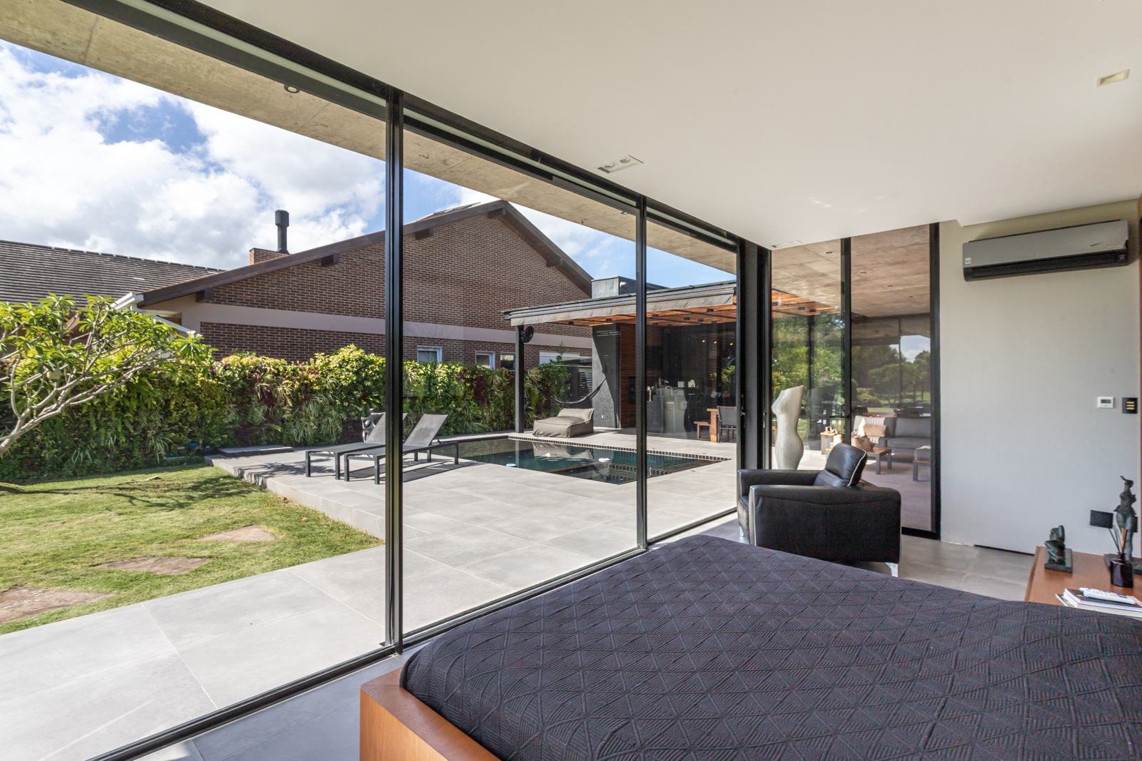 Casa em Condomínio à venda com 340m², 3 quartos, 3 vagas no bairro Terra Ville em Porto Alegre - Foto 26