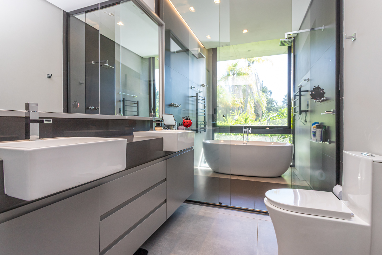 Casa em Condomínio à venda com 340m², 3 quartos, 3 vagas no bairro Terra Ville em Porto Alegre - Foto 27