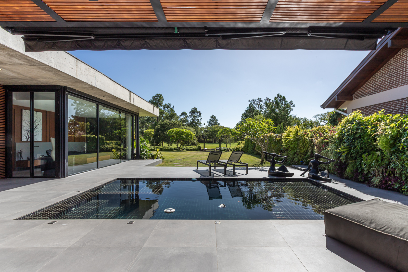 Casa em Condomínio à venda com 340m², 3 quartos, 3 vagas no bairro Terra Ville em Porto Alegre - Foto 35