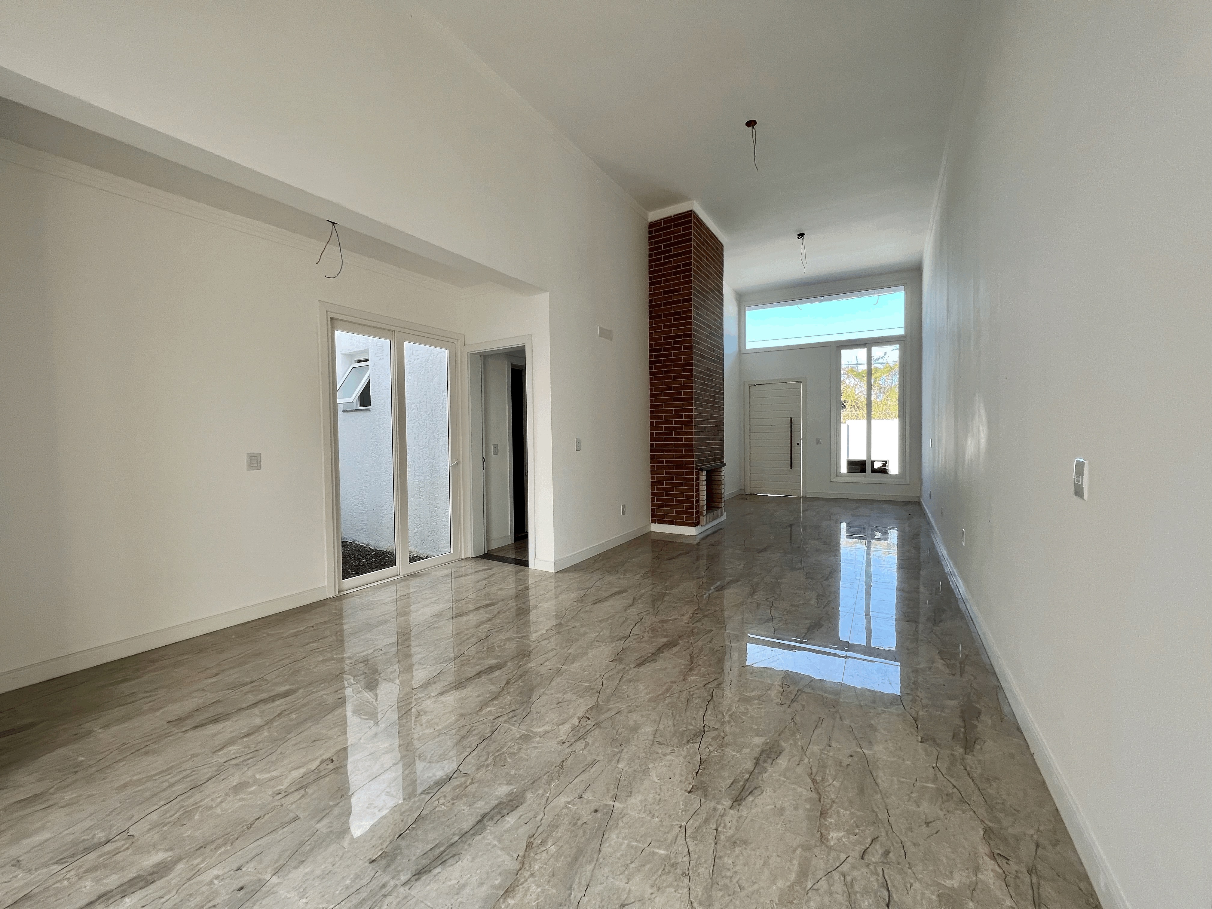 Casa em Condomínio à venda com 103m², 3 quartos, 1 suíte, 2 vagas no bairro Aberta dos Morros em Porto Alegre
