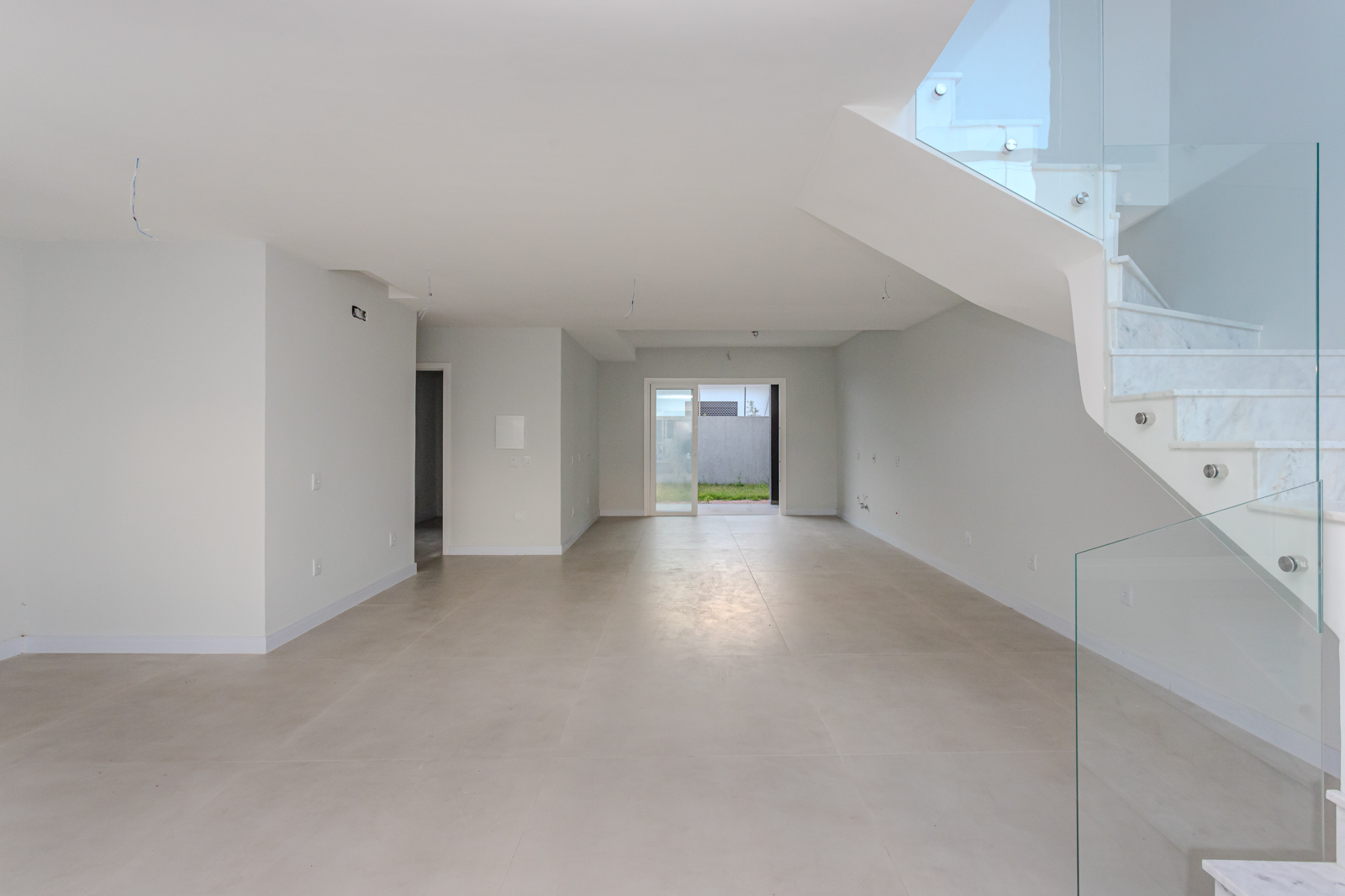 Casa em Condomínio à venda com 176m², 4 quartos, 1 suíte, 2 vagas no bairro Aberta dos Morros em Porto Alegre - Foto 3