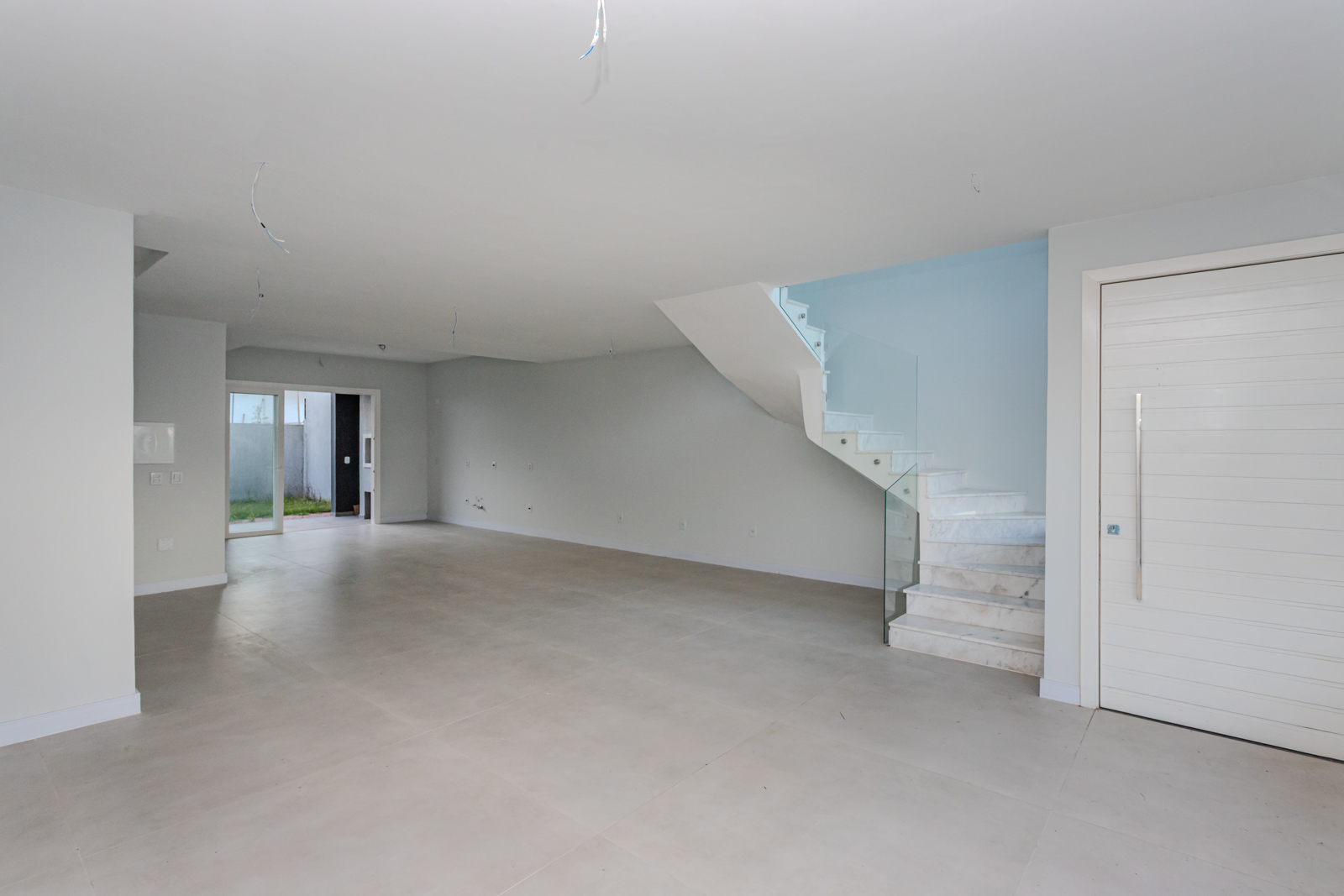 Casa em Condomínio à venda com 176m², 4 quartos, 1 suíte, 2 vagas no bairro Aberta dos Morros em Porto Alegre - Foto 4