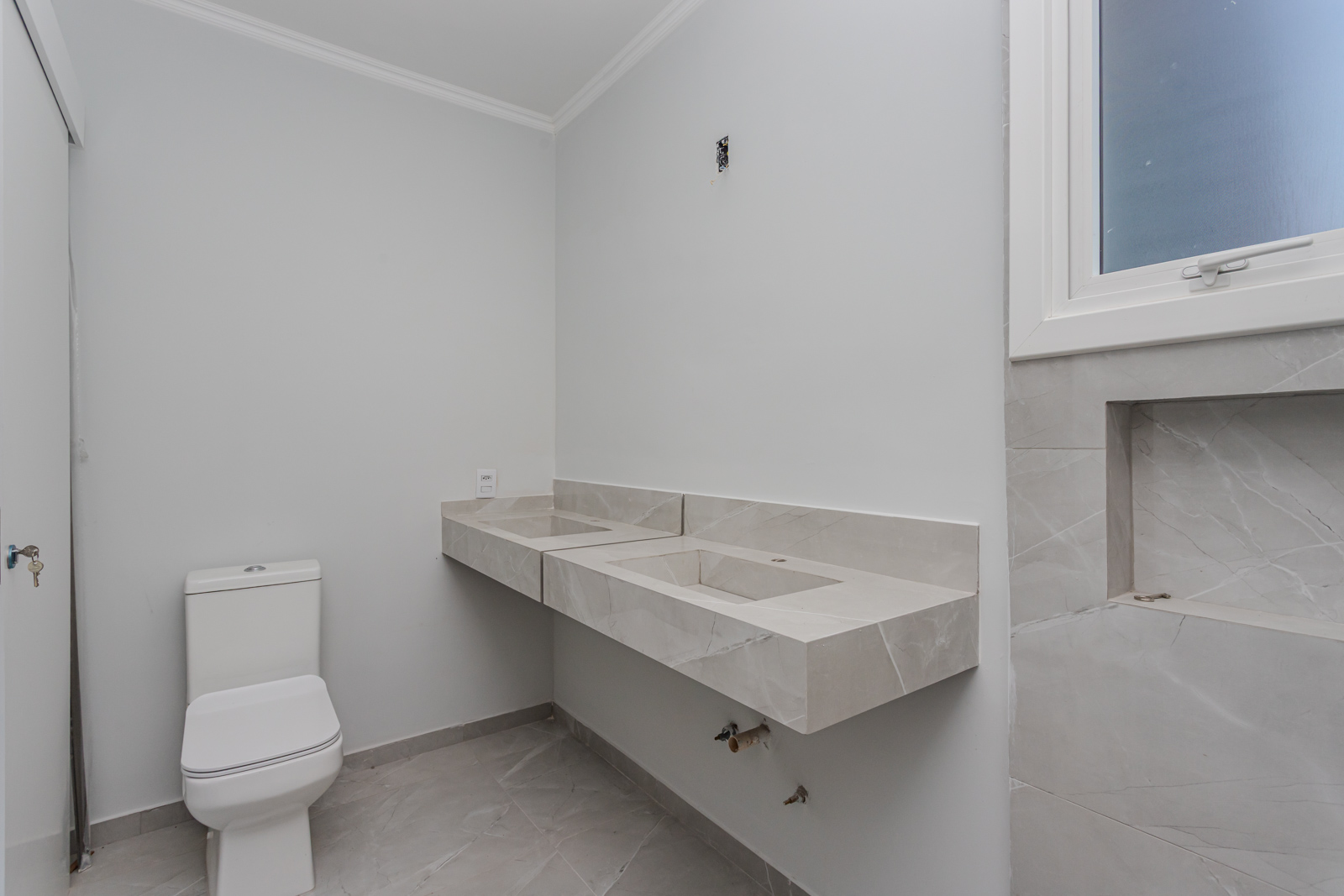 Casa em Condomínio à venda com 176m², 4 quartos, 1 suíte, 2 vagas no bairro Aberta dos Morros em Porto Alegre - Foto 16