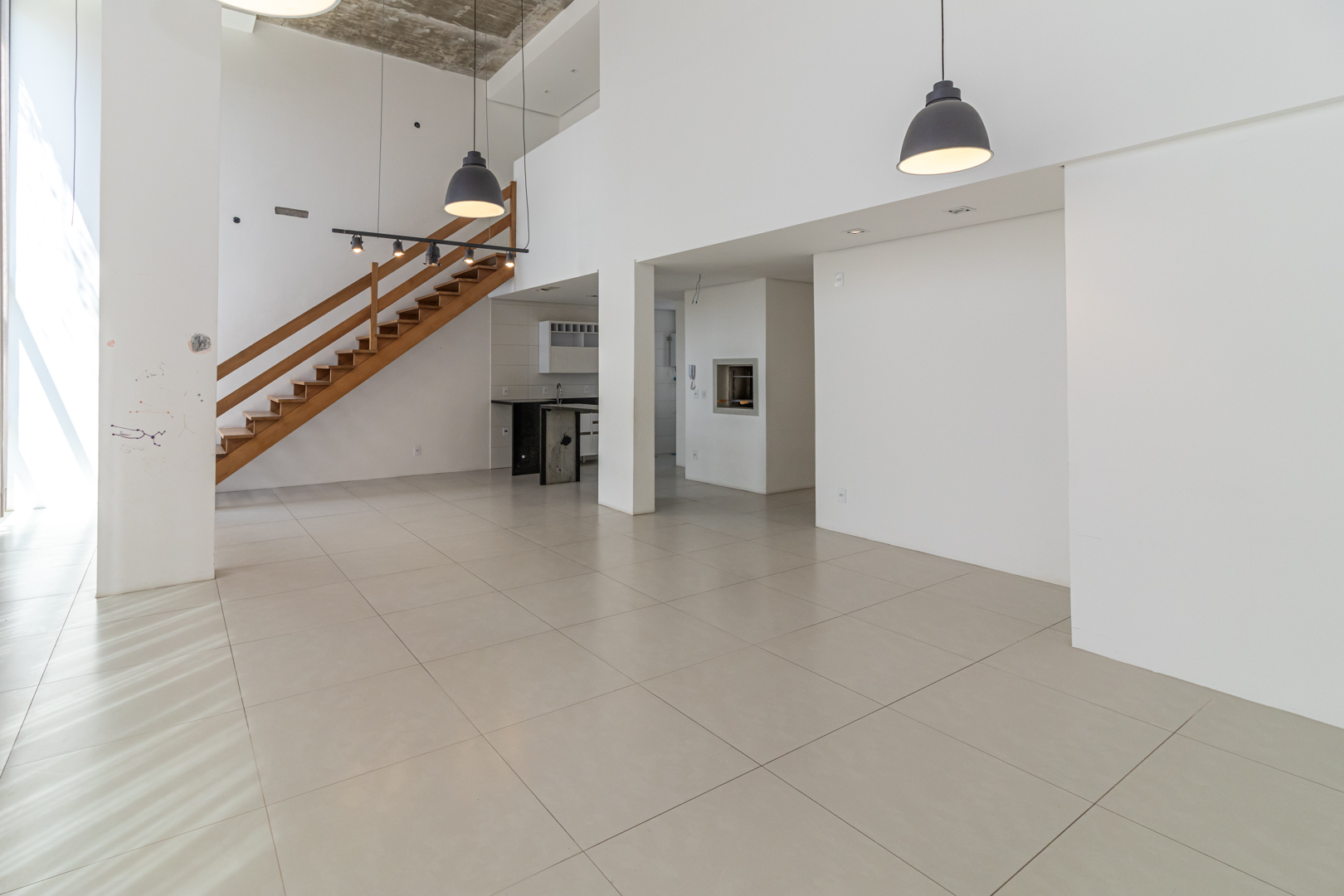 Apartamento para alugar com 135m², 3 quartos, 2 vagas no bairro Tristeza em Porto Alegre