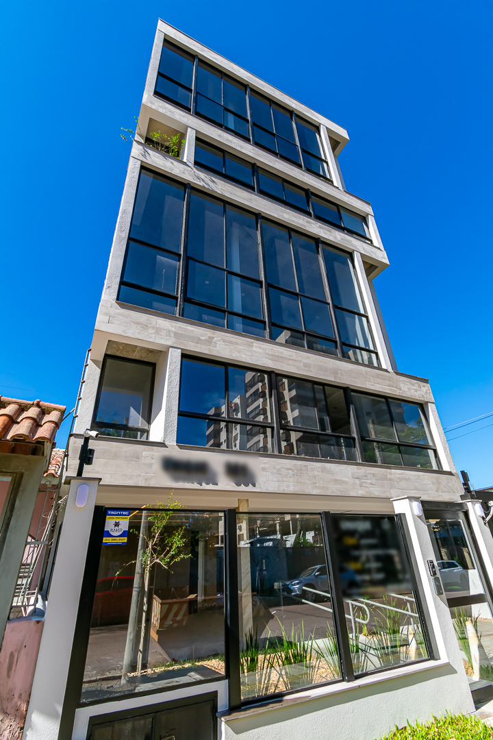 Apartamento para alugar com 135m², 3 quartos, 2 vagas no bairro Tristeza em Porto Alegre