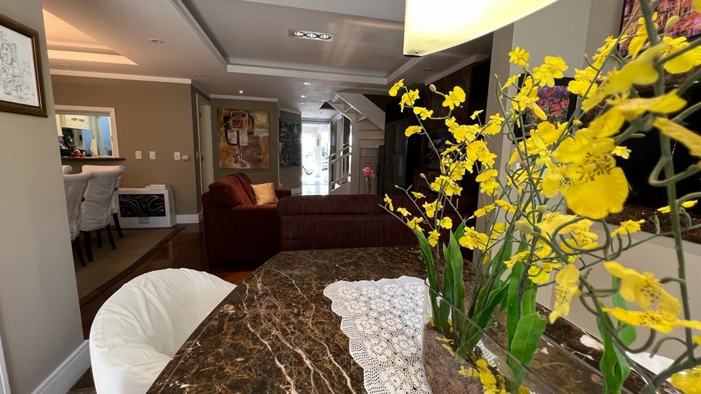 Casa em Condomínio à venda com 191m², 3 quartos, 1 suíte, 2 vagas no bairro Pedra Redonda em Porto Alegre - Foto 7