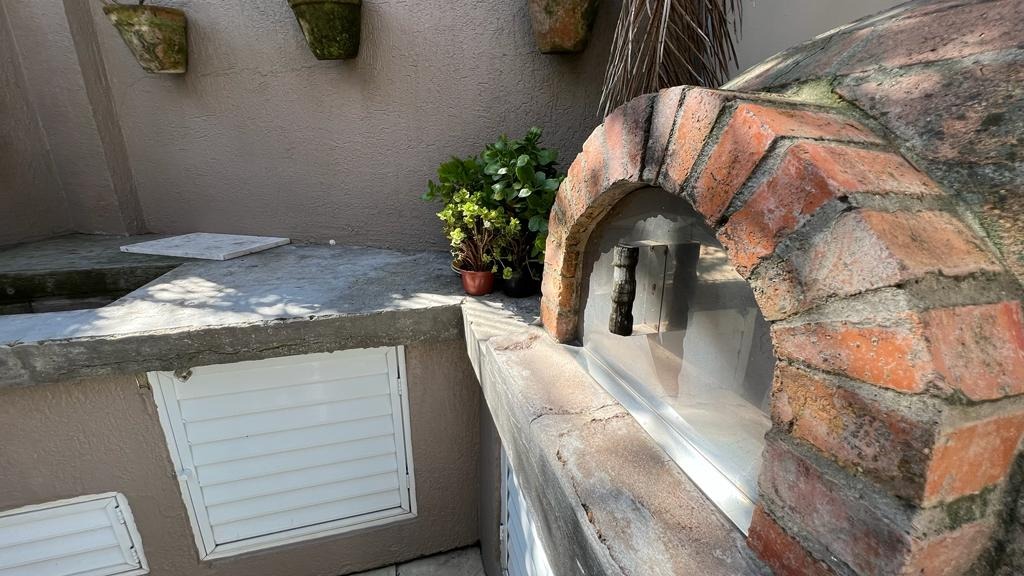 Casa em Condomínio à venda com 191m², 3 quartos, 1 suíte, 2 vagas no bairro Pedra Redonda em Porto Alegre - Foto 48