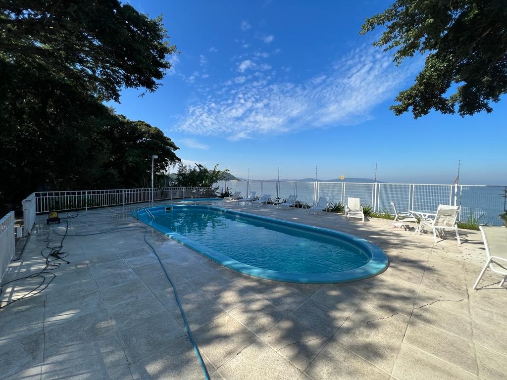 Casa em Condomínio à venda com 205m², 3 quartos, 2 vagas no bairro Pedra Redonda em Porto Alegre - Foto 27