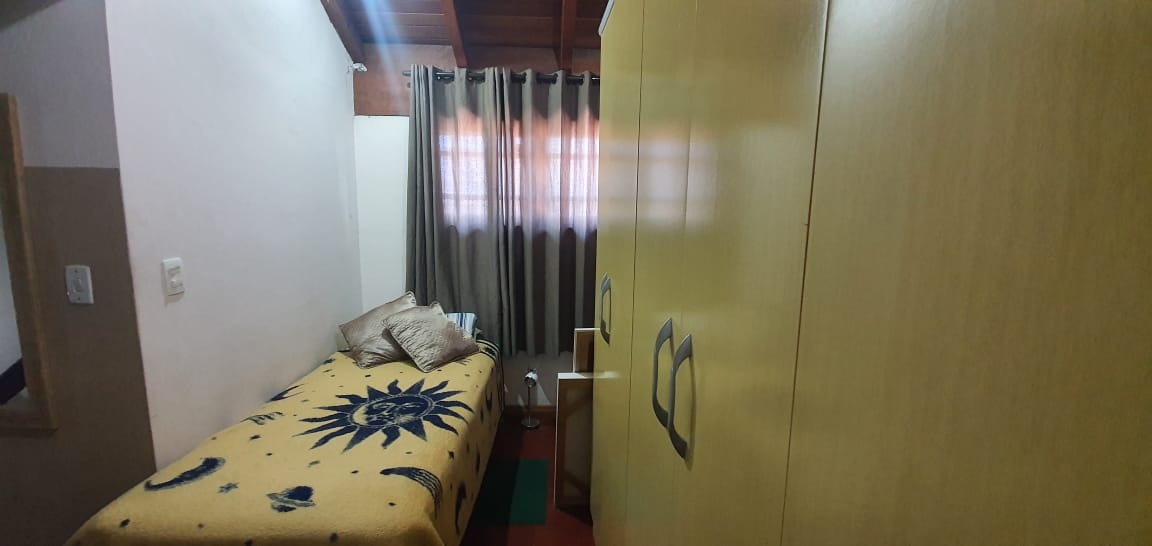 Casa à venda com 201m², 3 quartos, 1 suíte, 2 vagas no bairro Ipanema em Porto Alegre - Foto 29