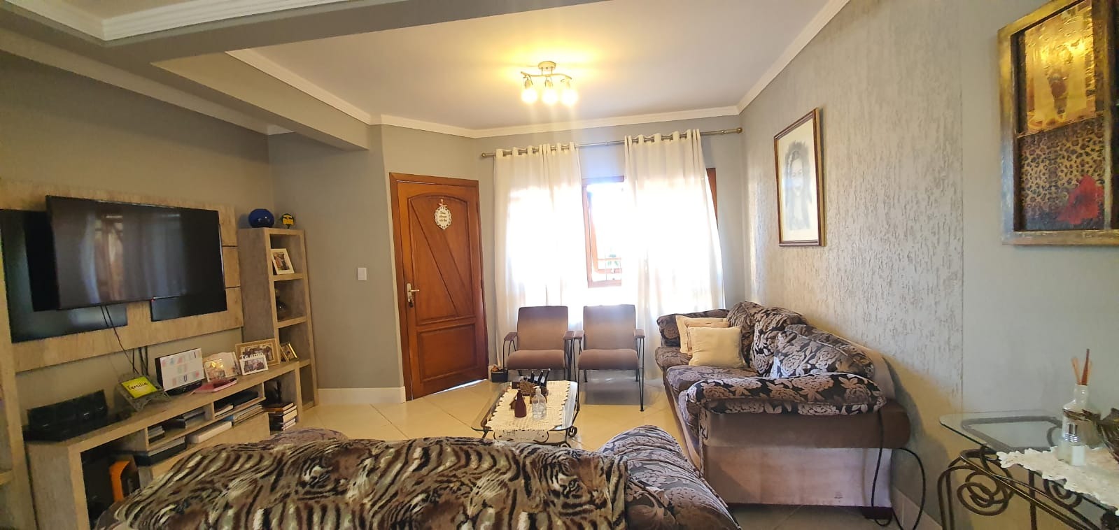 Casa à venda com 201m², 3 quartos, 1 suíte, 2 vagas no bairro Ipanema em Porto Alegre - Foto 3