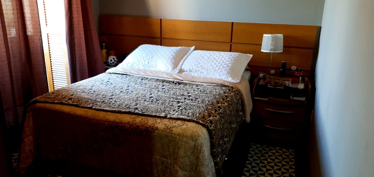 Casa à venda com 201m², 3 quartos, 1 suíte, 2 vagas no bairro Ipanema em Porto Alegre - Foto 23