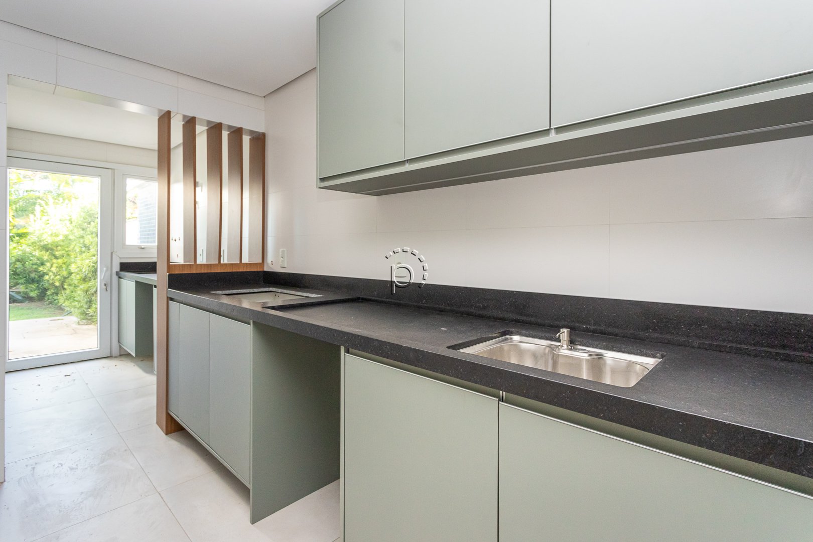 Apartamento para alugar com 174m², 3 quartos, 403 vagas no bairro Vila Assunção em Porto Alegre - Foto 14
