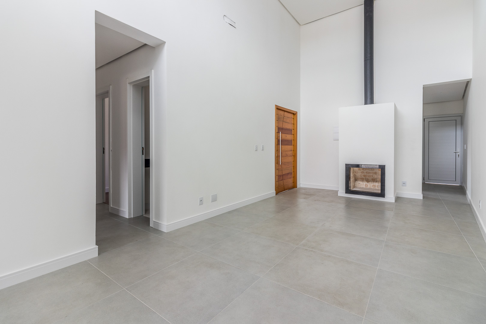 Casa em Condomínio à venda com 108m², 3 quartos, 2 suítes, 2 vagas no bairro Aberta dos Morros em Porto Alegre