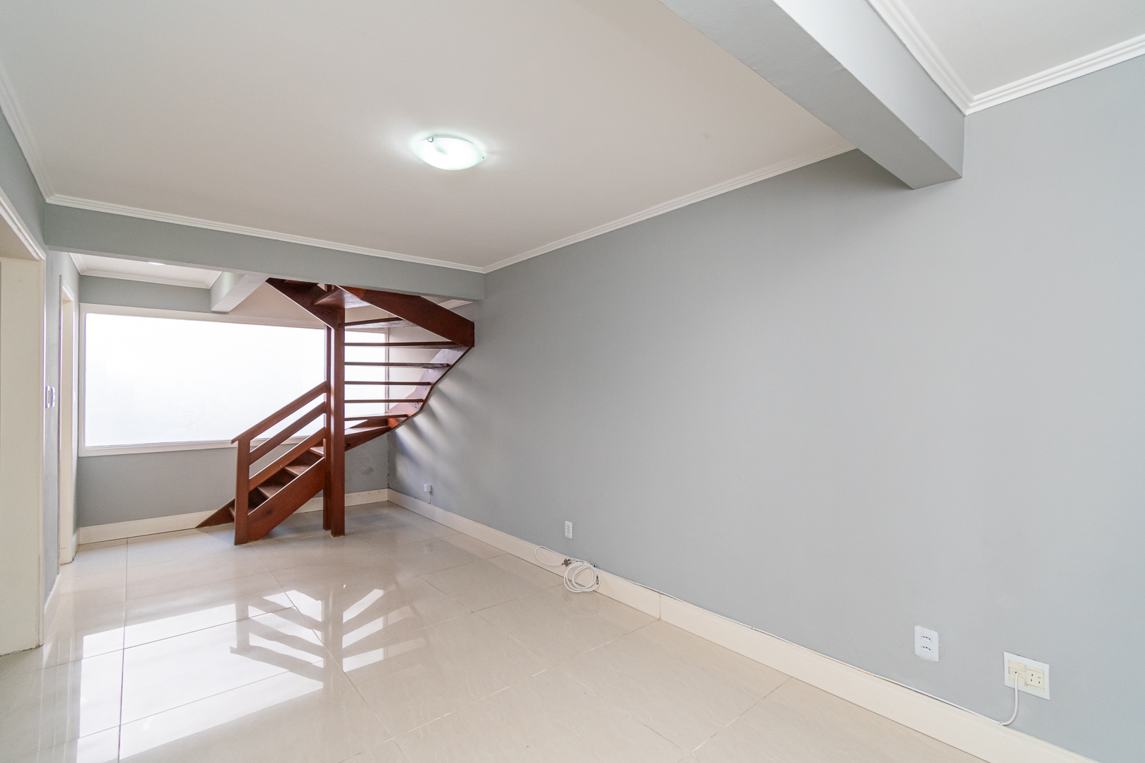 Casa em Condomínio à venda com 122m², 2 quartos, 1 vaga no bairro Ipanema em Porto Alegre - Foto 2