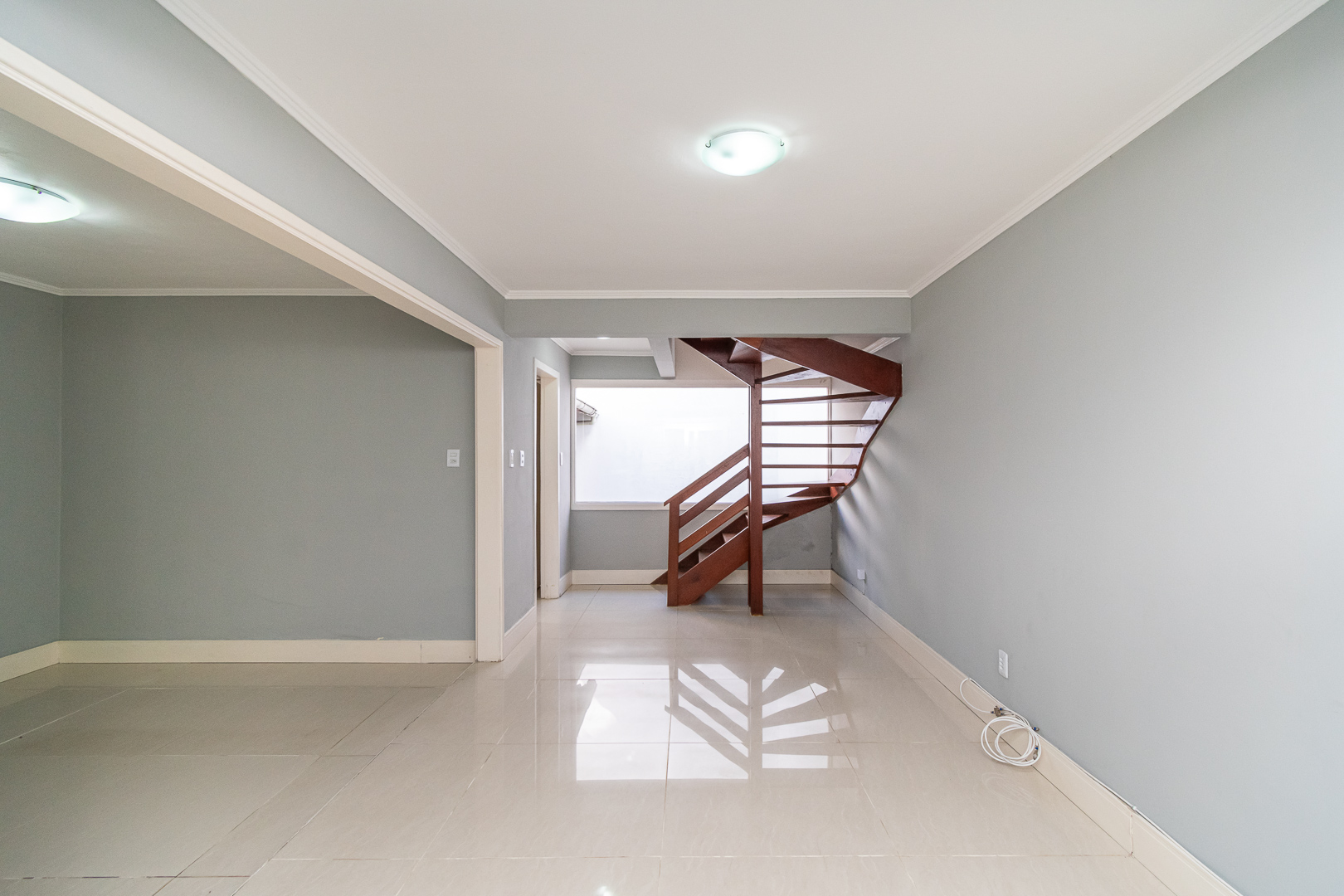 Casa em Condomínio à venda com 122m², 2 quartos, 1 vaga no bairro Ipanema em Porto Alegre