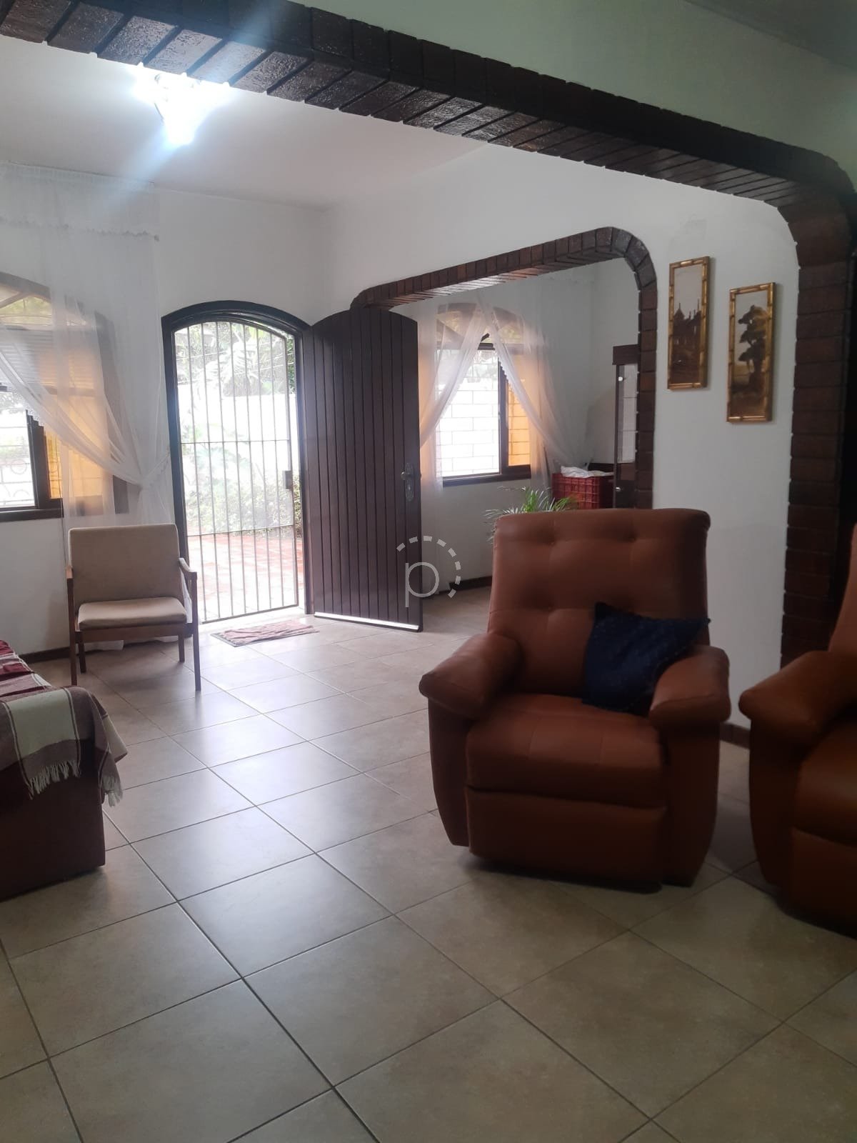 Casa à venda com 312m², 3 quartos, 1 suíte, 3 vagas no bairro Cavalhada em Porto Alegre - Foto 6