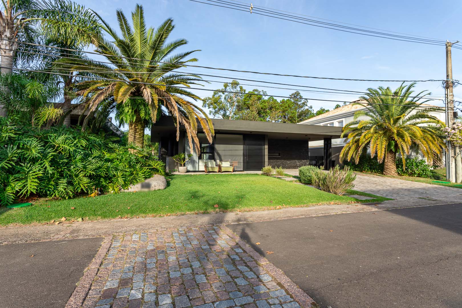 Casa em Condomínio à venda com 327m², 3 quartos, 3 suítes no bairro Terra Ville em Porto Alegre - Foto 3