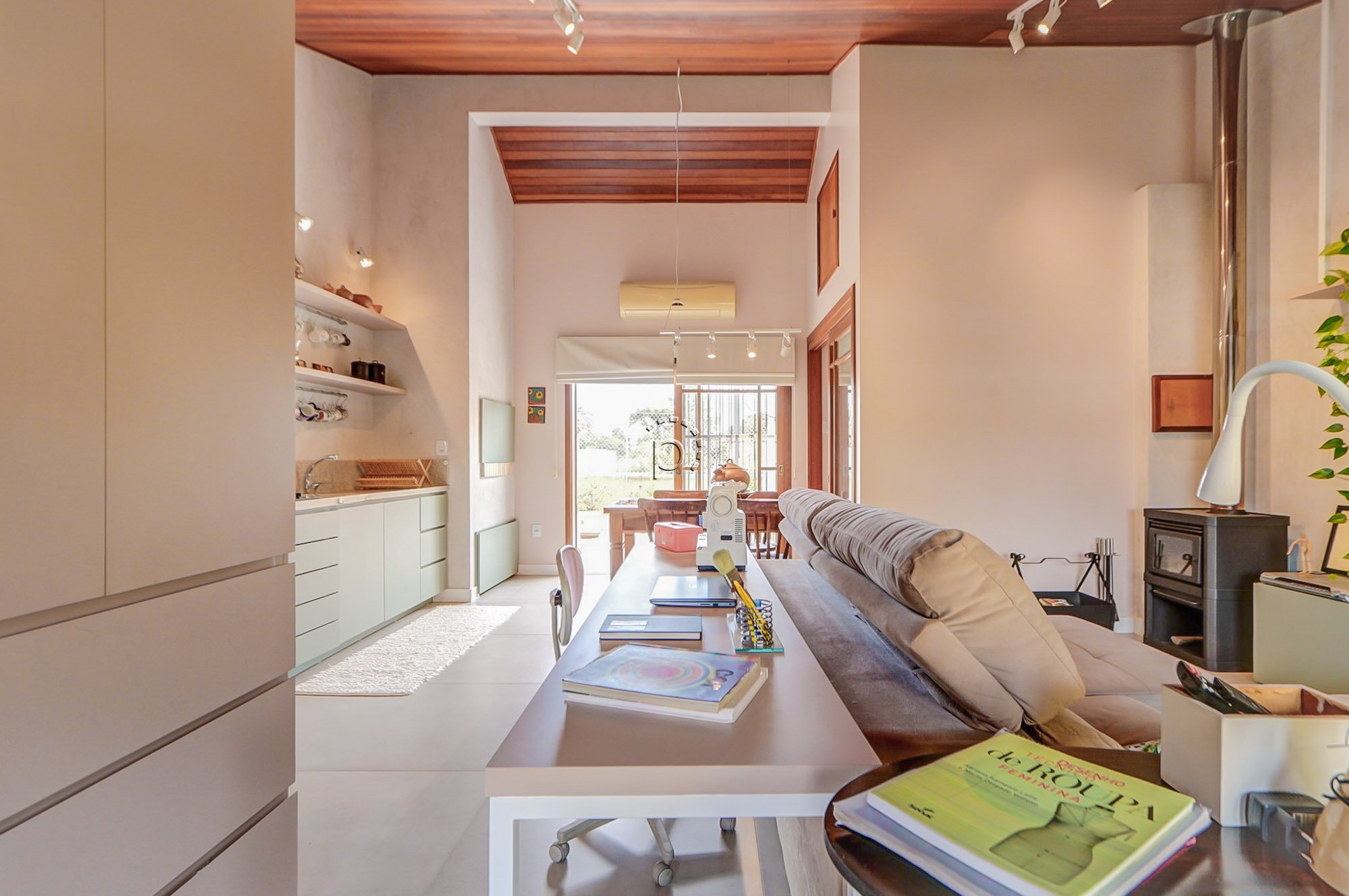 Casa em Condomínio à venda com 194m², 3 quartos, 1 suíte, 2 vagas no bairro Tristeza em Porto Alegre - Foto 20