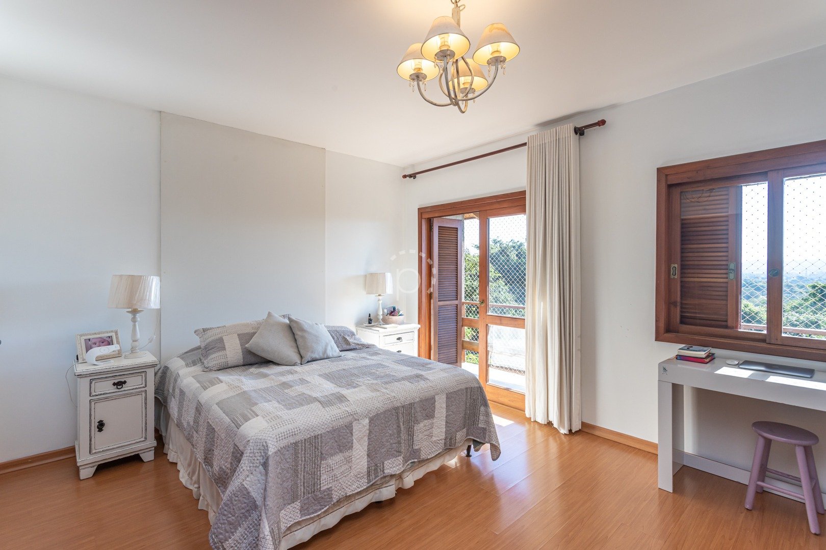 Casa à venda com 189m², 3 quartos, 1 suíte, 2 vagas no bairro Espirito Santo em Porto Alegre - Foto 27