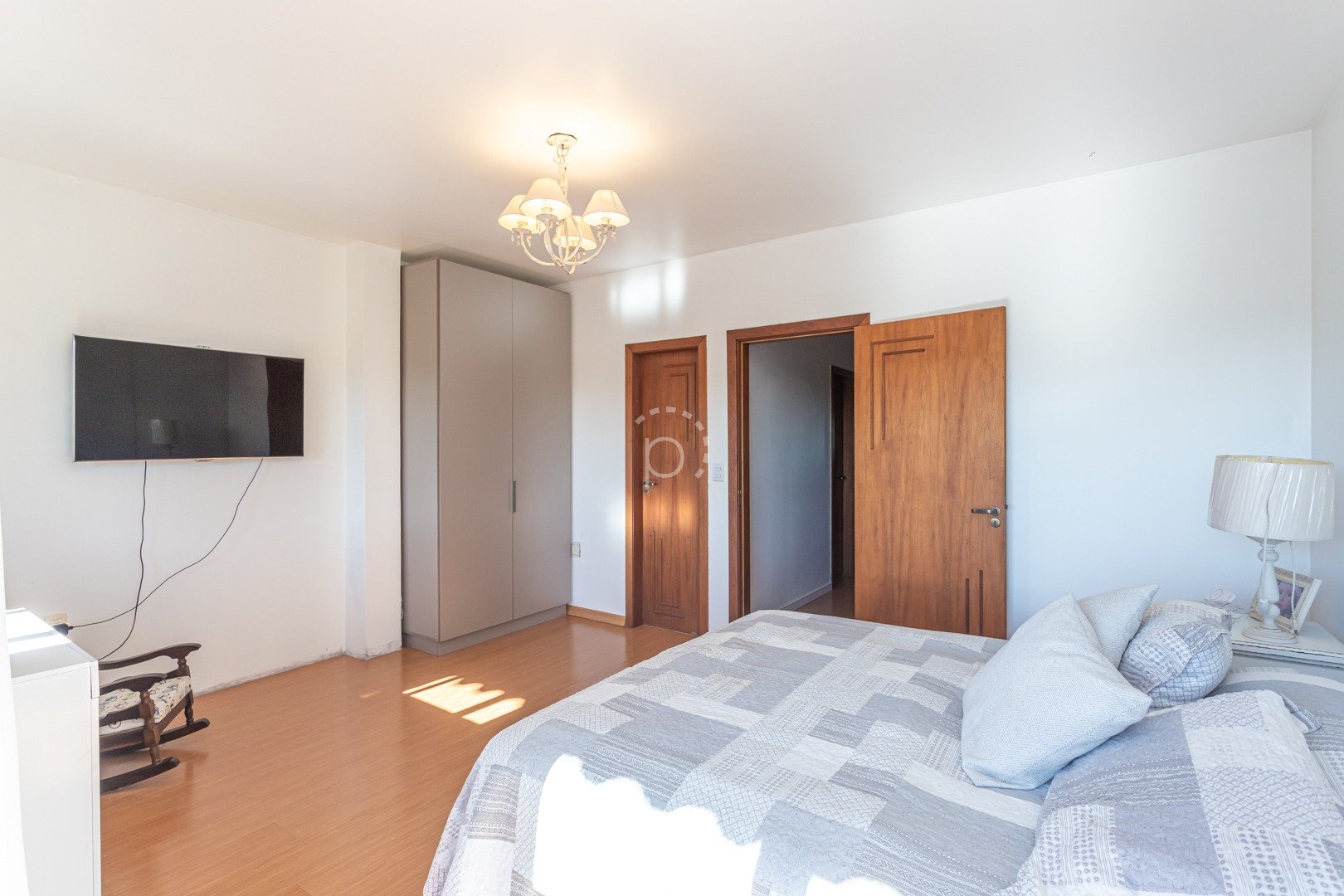 Casa à venda com 189m², 3 quartos, 1 suíte, 2 vagas no bairro Espirito Santo em Porto Alegre - Foto 30