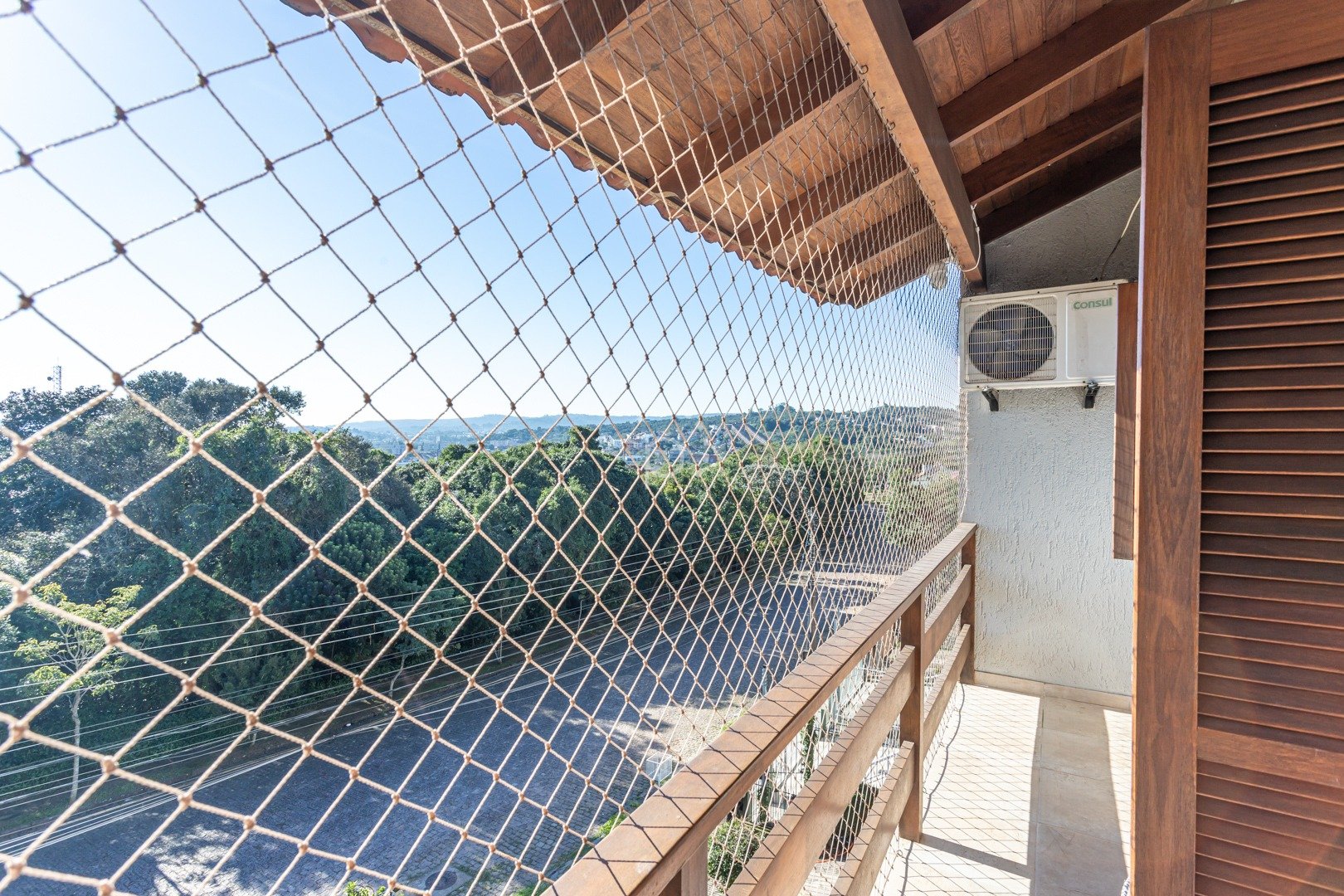 Casa à venda com 189m², 3 quartos, 1 suíte, 2 vagas no bairro Espirito Santo em Porto Alegre - Foto 31