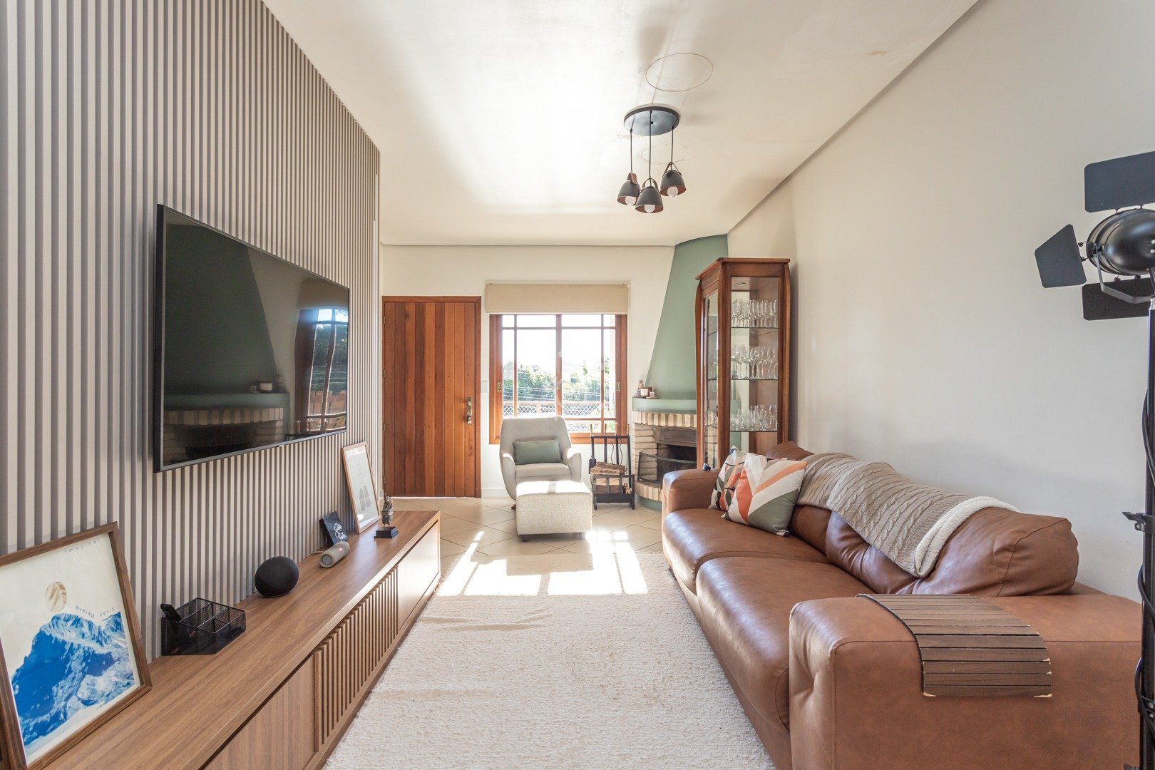 Casa à venda com 189m², 3 quartos, 1 suíte, 2 vagas no bairro Espirito Santo em Porto Alegre