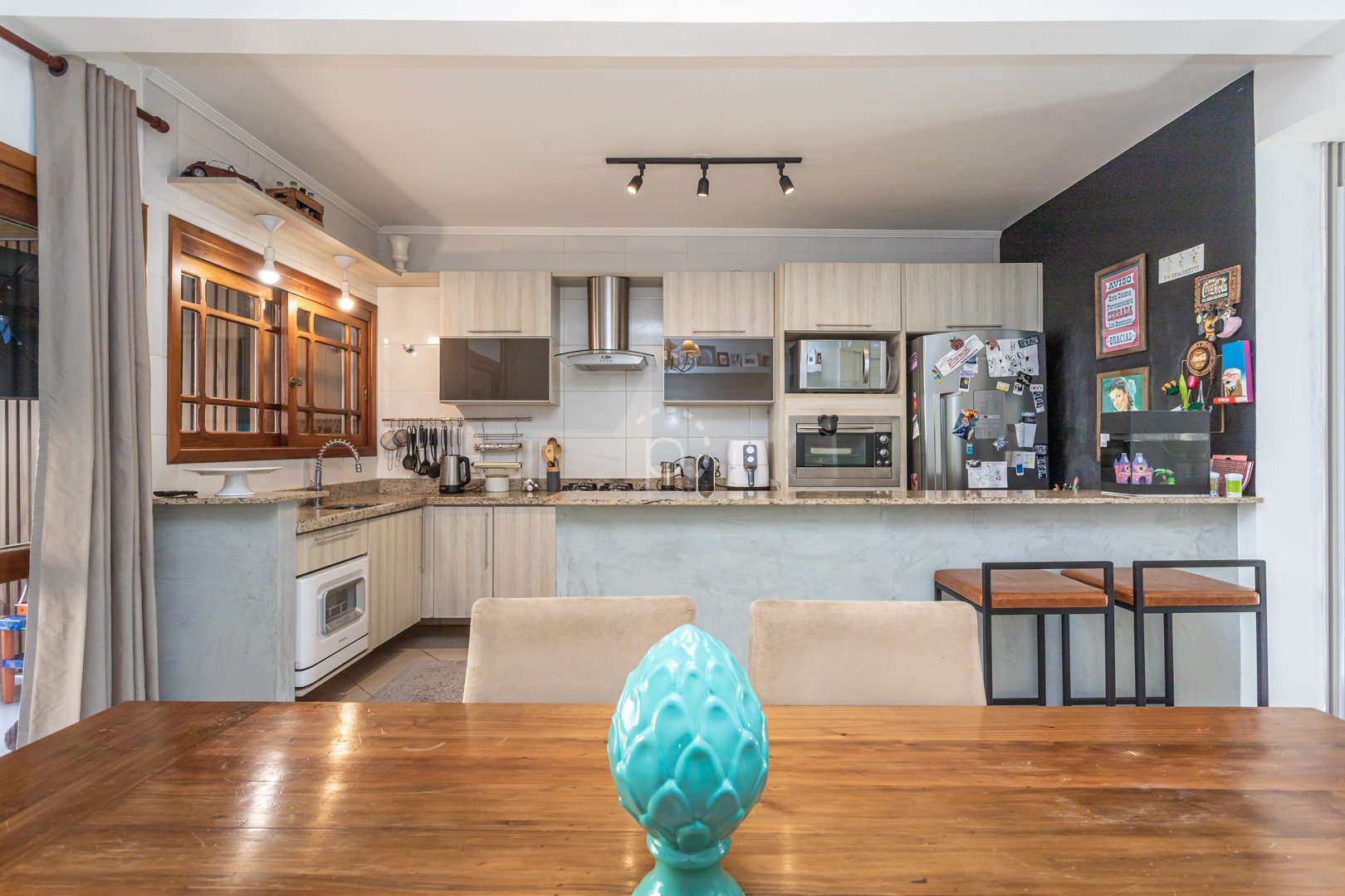 Casa à venda com 189m², 3 quartos, 1 suíte, 2 vagas no bairro Espirito Santo em Porto Alegre - Foto 11