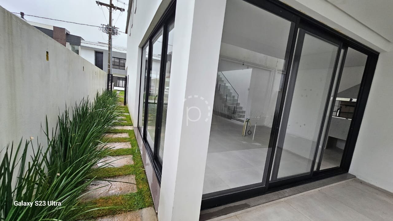 Casa em Condomínio à venda com 203m², 3 quartos, 3 suítes, 2 vagas no bairro Ipanema em Porto Alegre - Foto 19