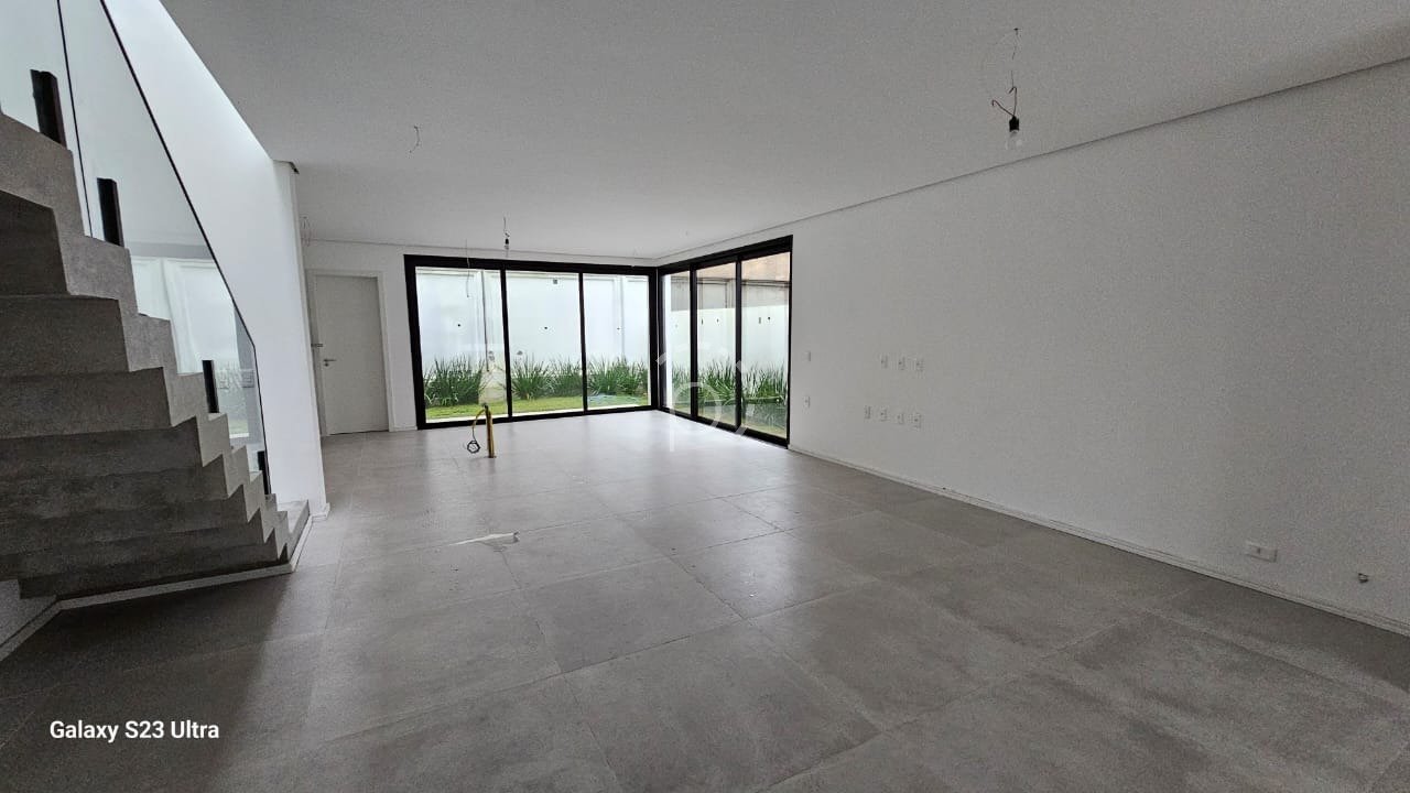 Casa em Condomínio à venda com 203m², 3 quartos, 3 suítes, 2 vagas no bairro Ipanema em Porto Alegre - Foto 9