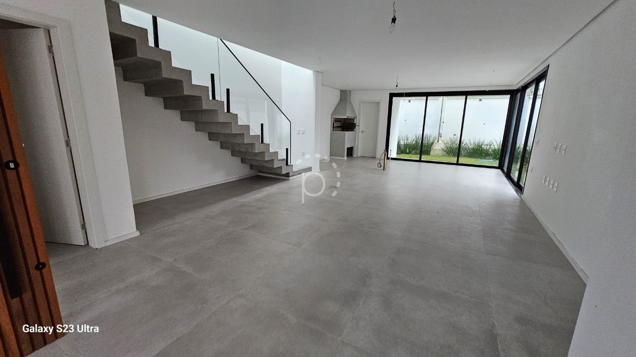 Casa em Condomínio à venda com 203m², 3 quartos, 3 suítes, 2 vagas no bairro Ipanema em Porto Alegre - Foto 10