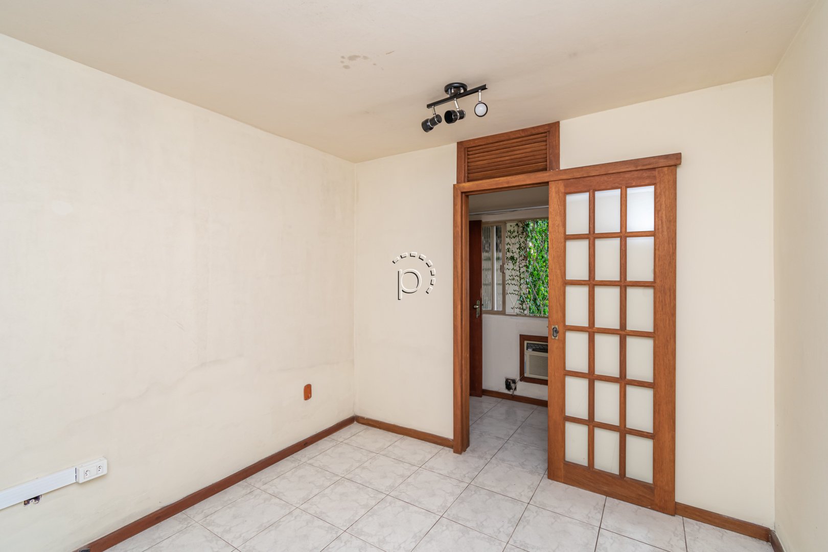 Casa Comercial para alugar com 190m² no bairro Tristeza em Porto Alegre - Foto 26